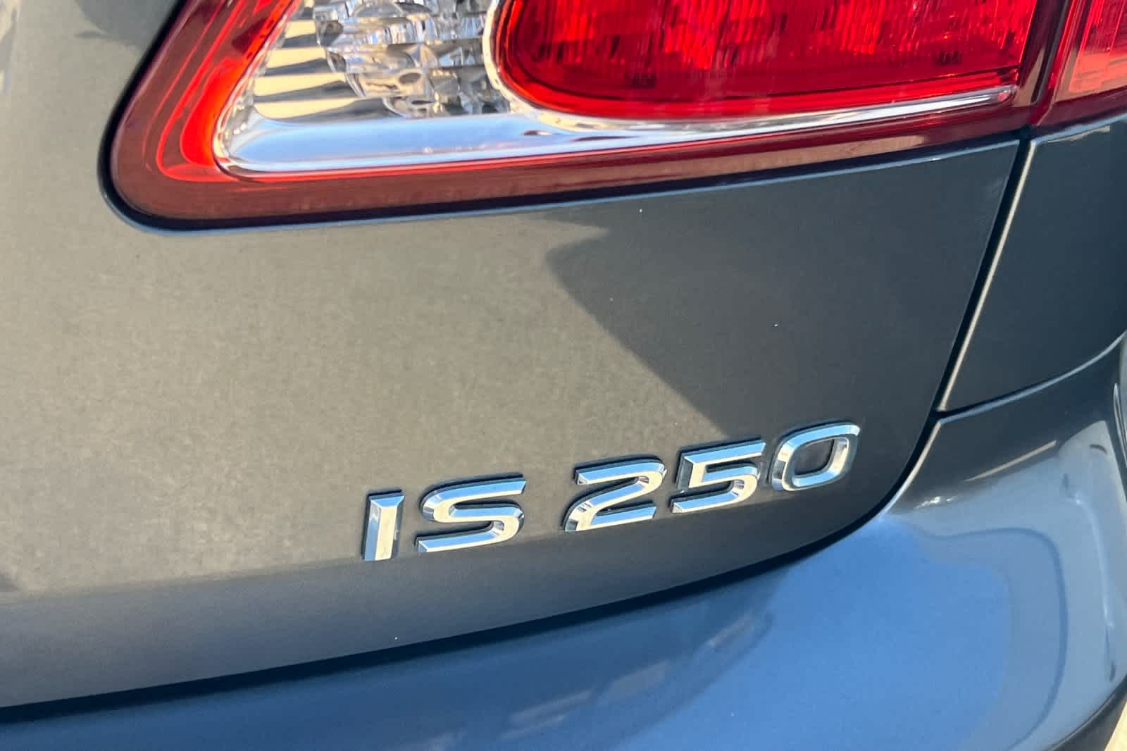 Thumbnail: 2012 Lexus IS - 21