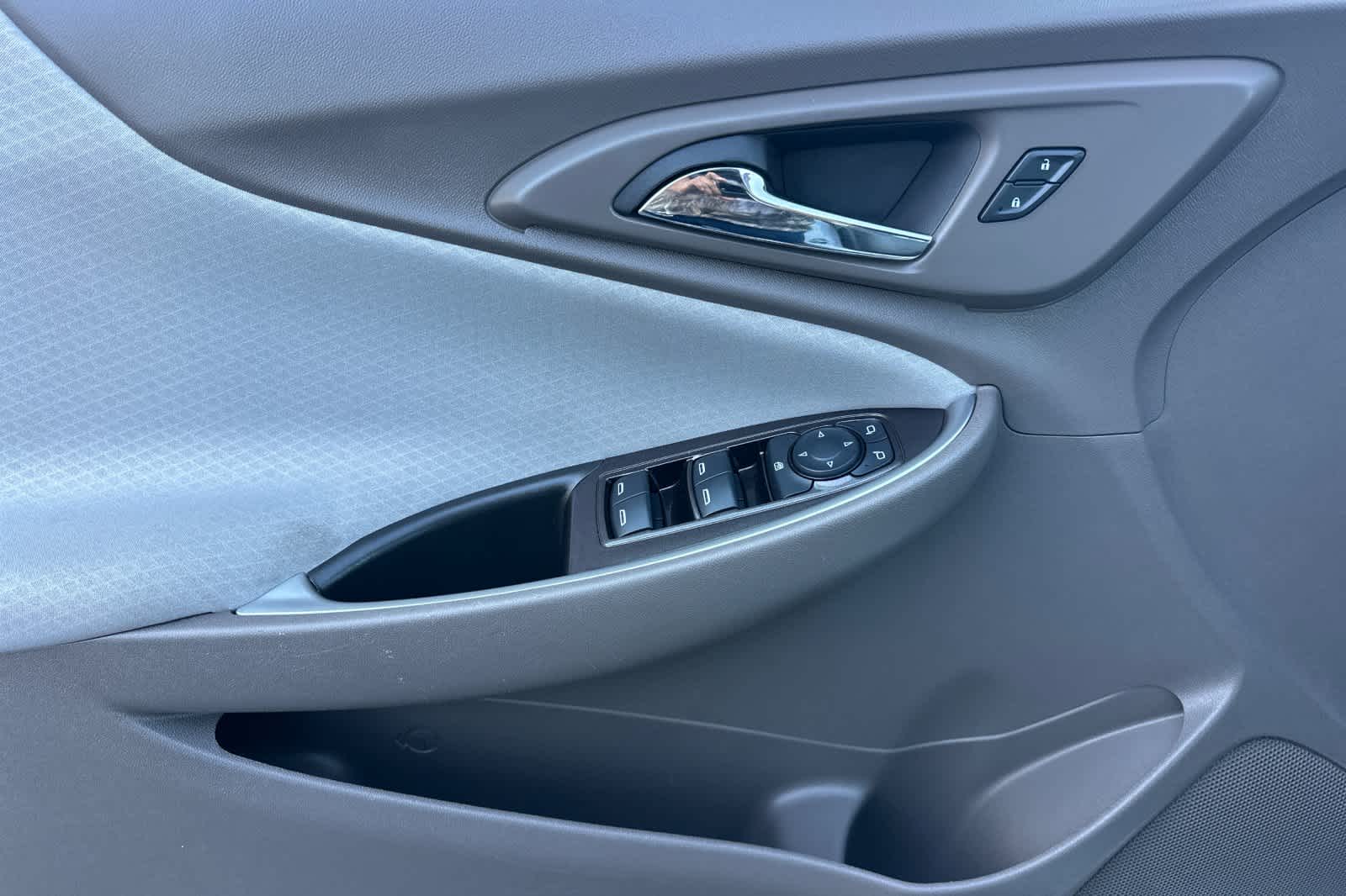 Thumbnail: 2024 Chevrolet Malibu - 12