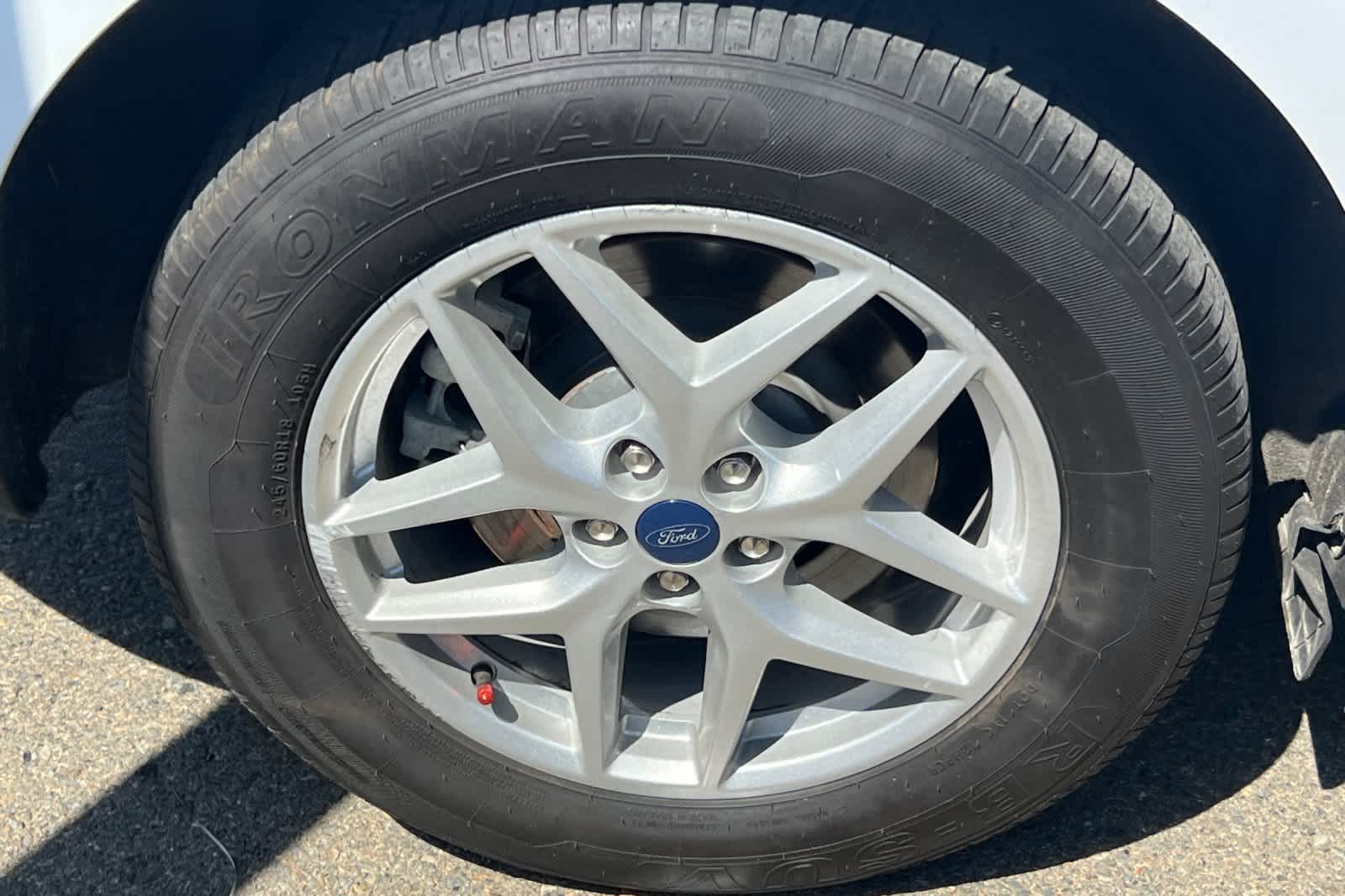 Thumbnail: 2022 Ford Edge - 17