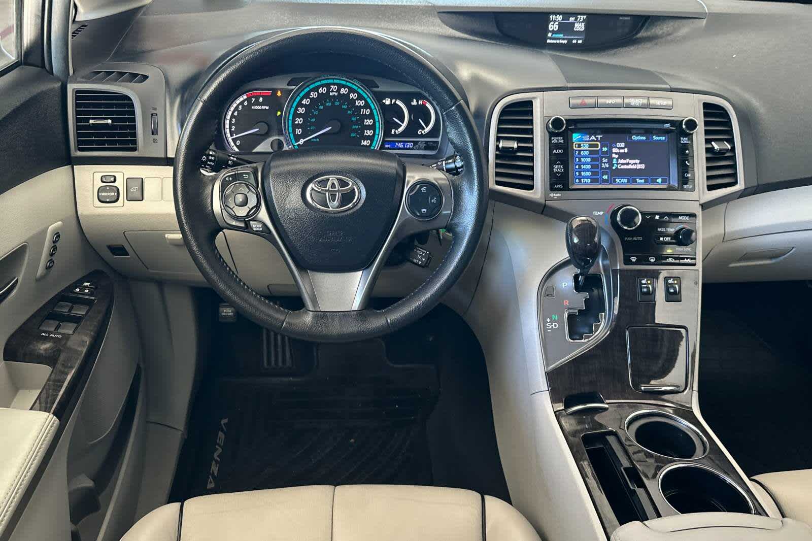 Thumbnail: 2013 Toyota Venza - 15