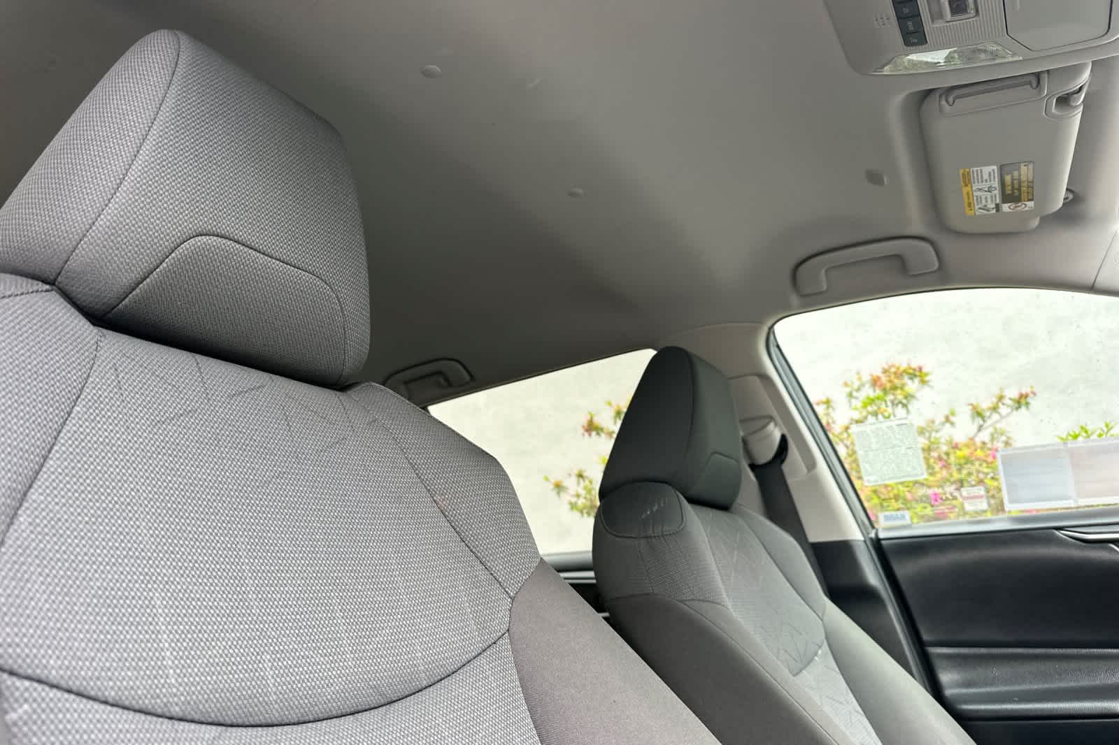 Thumbnail: 2024 Toyota RAV4 - 18