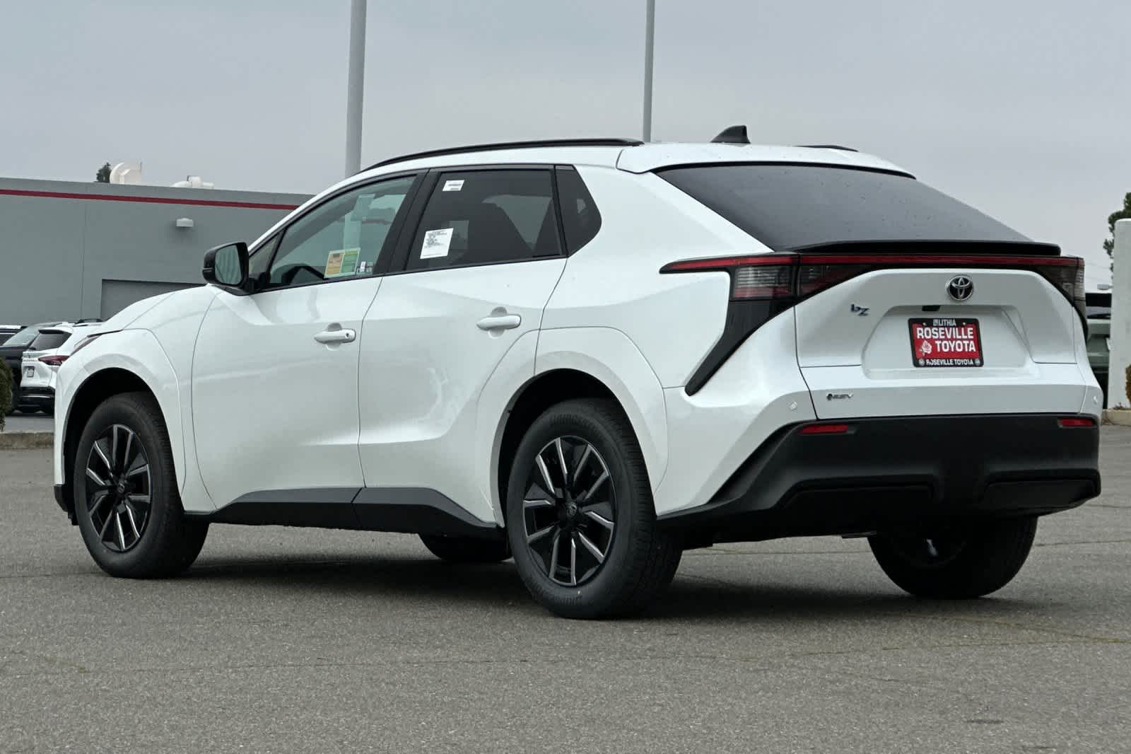 Thumbnail: 2026 Toyota bZ - 6