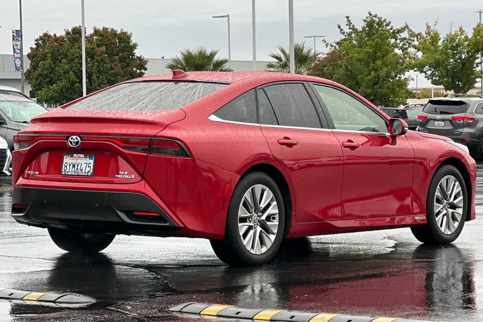 Thumbnail: 2021 Toyota Mirai - 2