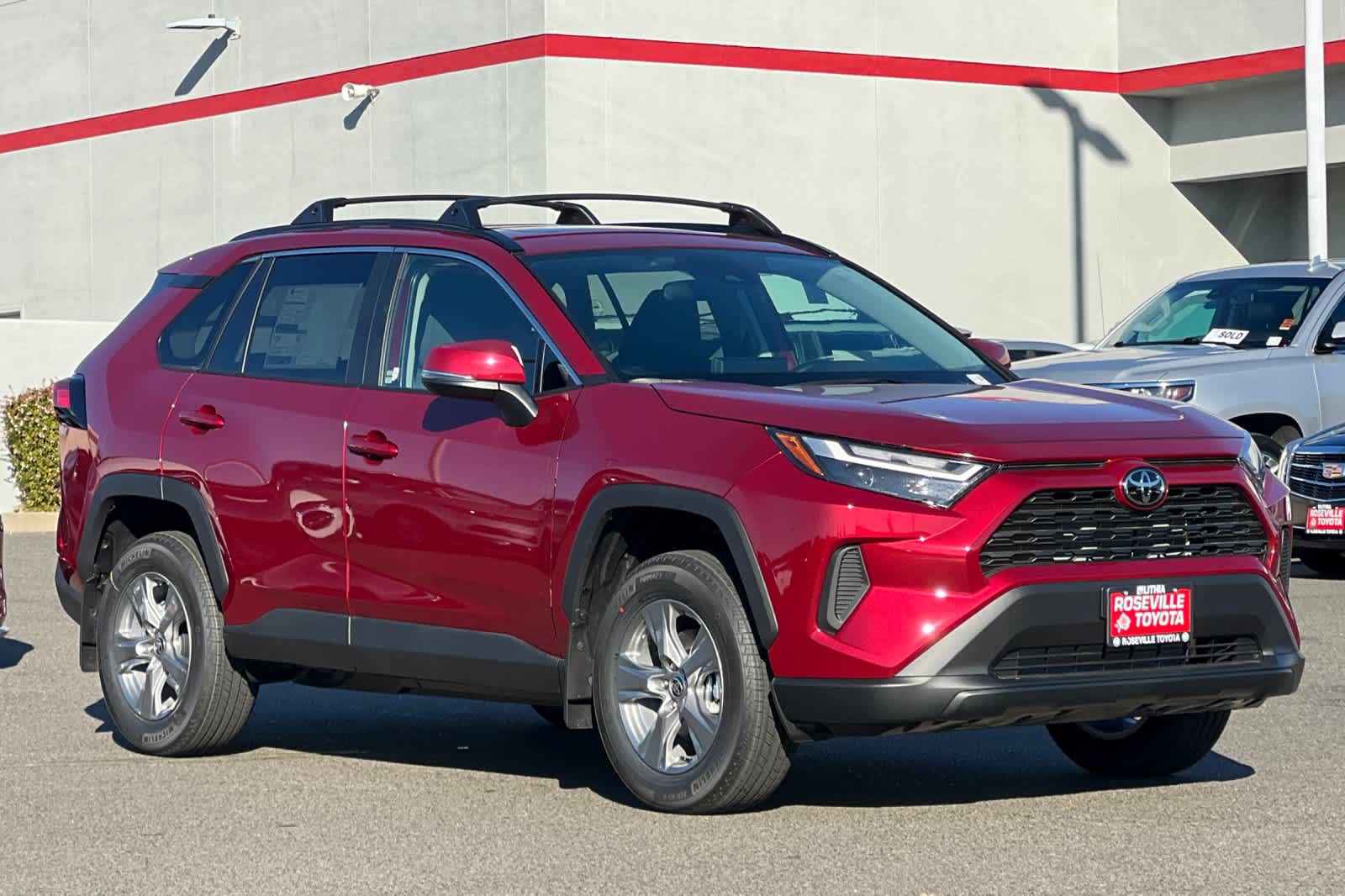Thumbnail: 2025 Toyota RAV4 - 9
