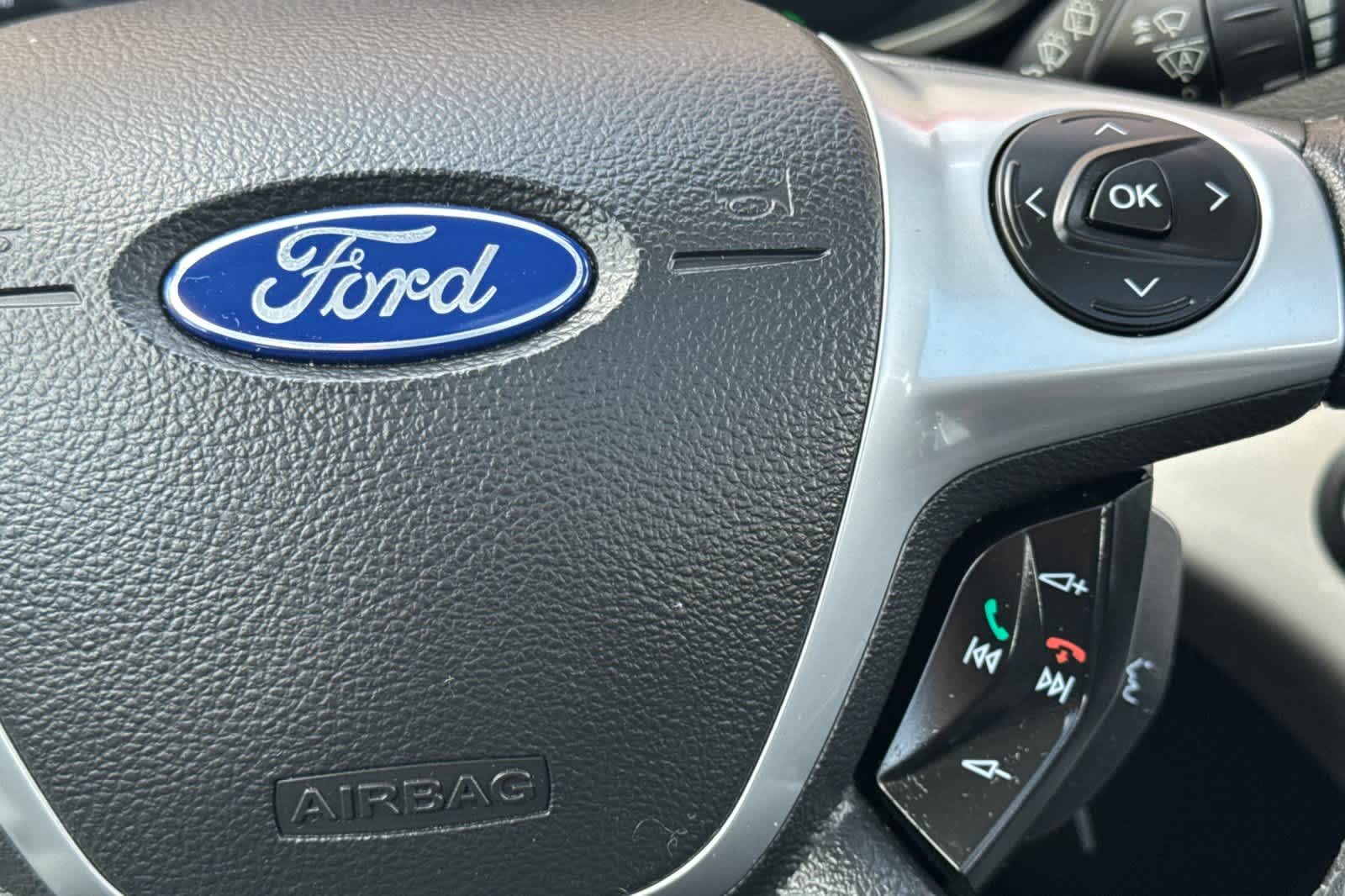 Thumbnail: 2013 Ford C-Max - 27