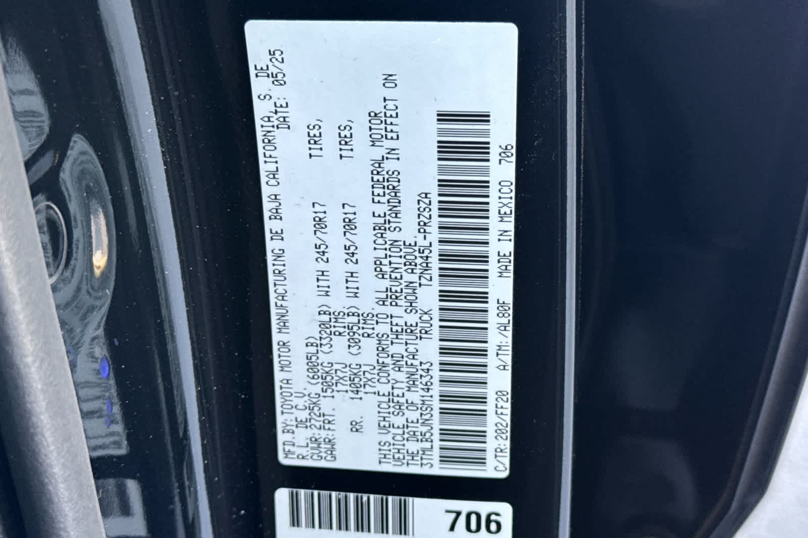 2025 Toyota Tacoma SR5 31