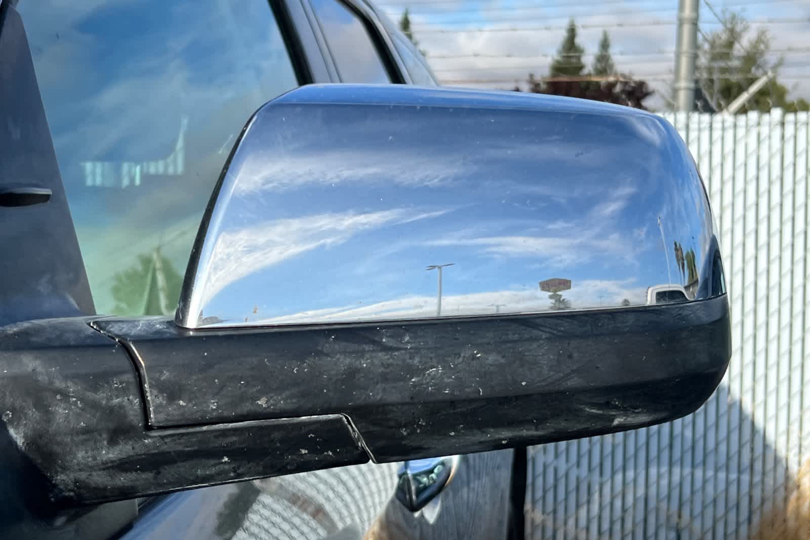 Thumbnail: 2017 Toyota Sequoia - 19