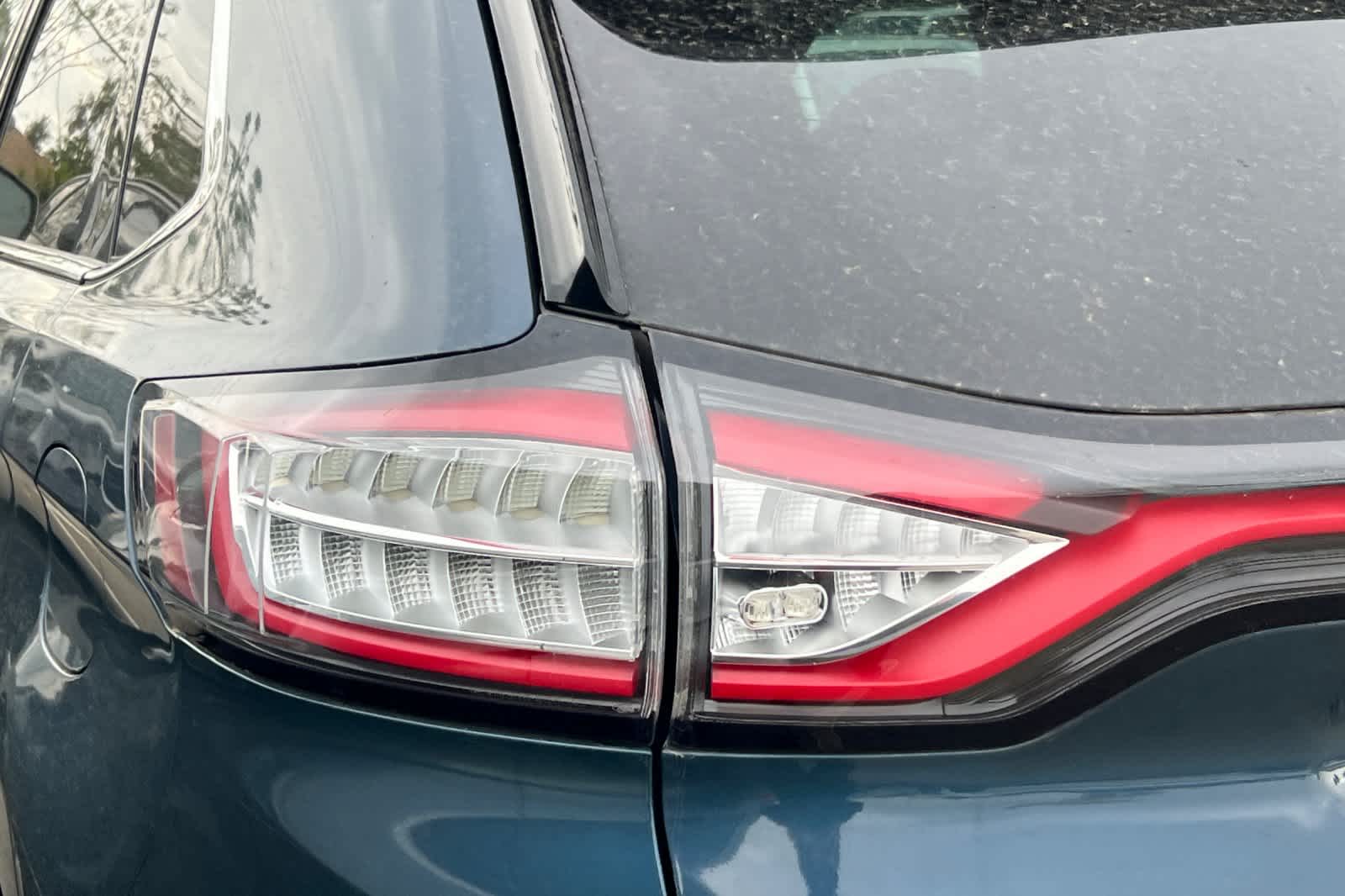 Thumbnail: 2016 Ford Edge - 20