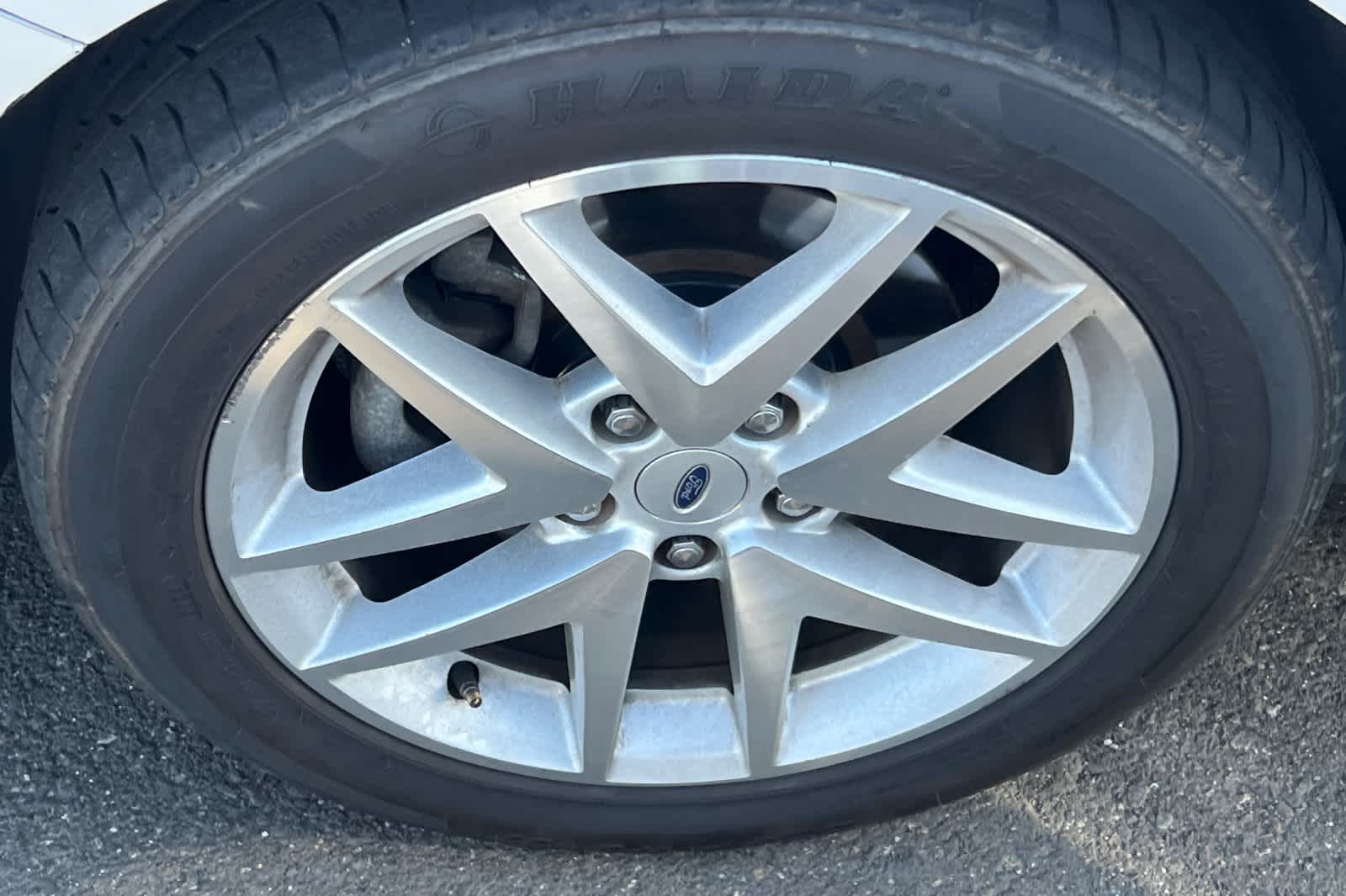 2012 Ford Fusion SEL 21