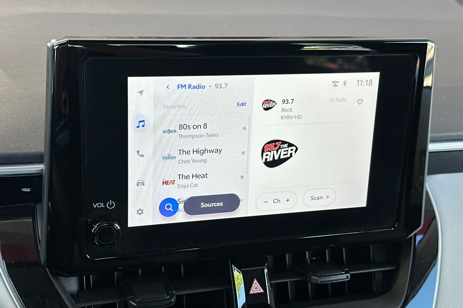 Thumbnail: 2025 Toyota Corolla - 19