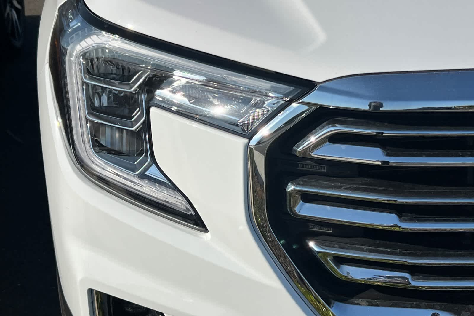 2024 GMC Terrain SLT 8