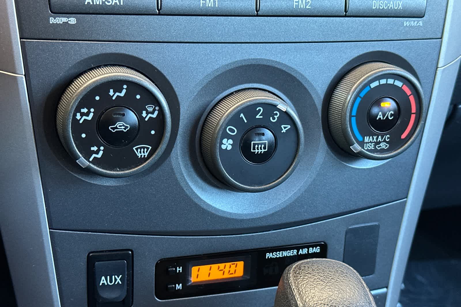 Thumbnail: 2011 Toyota Corolla - 20