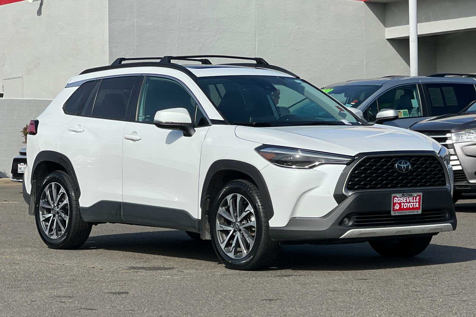 Thumbnail: 2022 Toyota Corolla Cross - 5