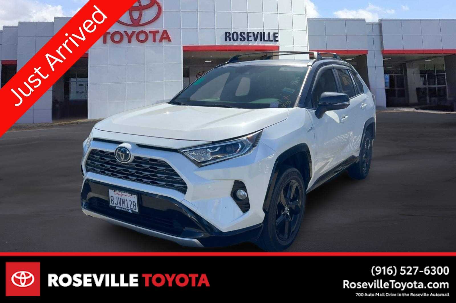 Thumbnail: 2019 Toyota RAV4 - 1