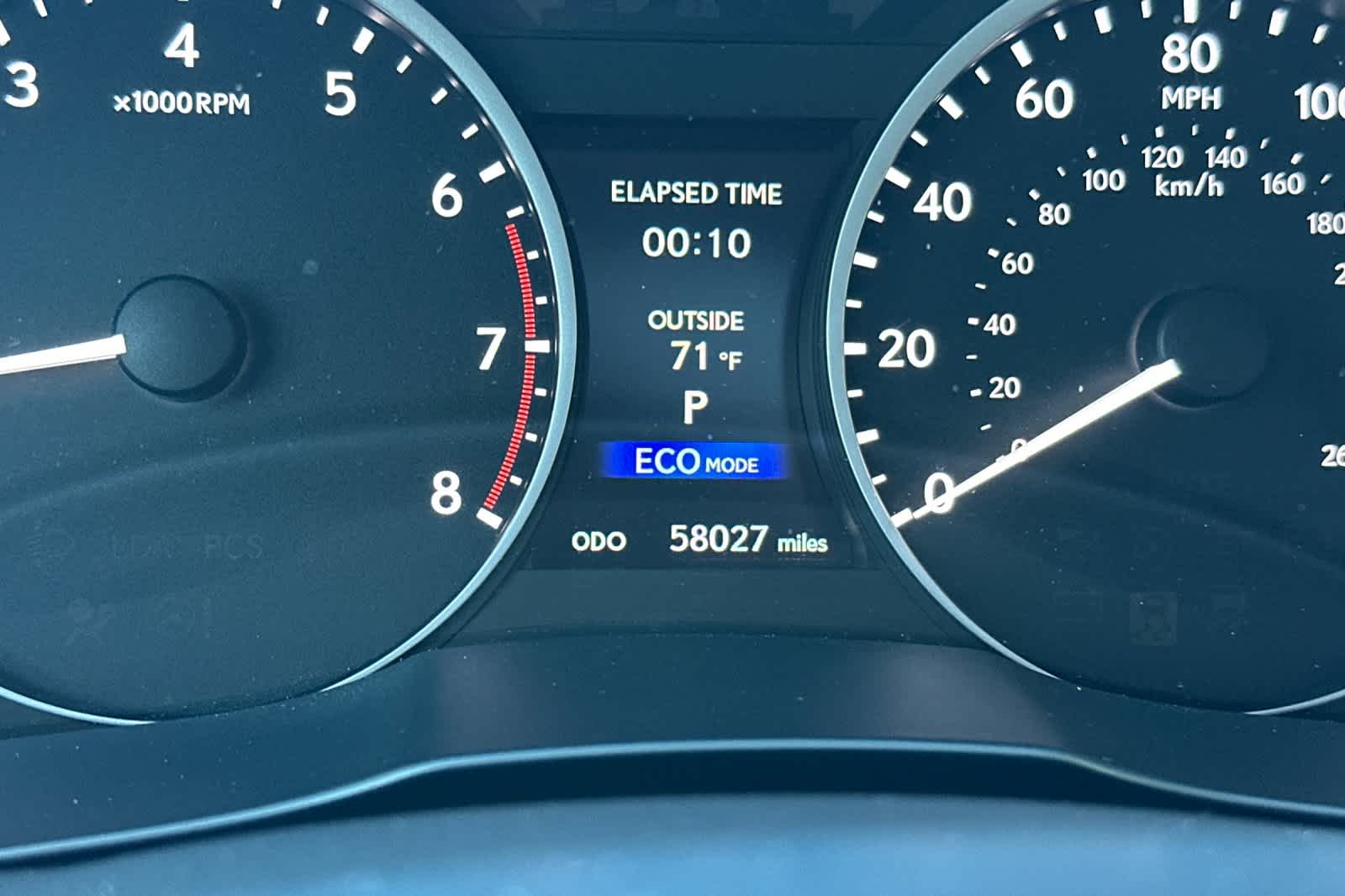 Thumbnail: 2014 Lexus ES - 28