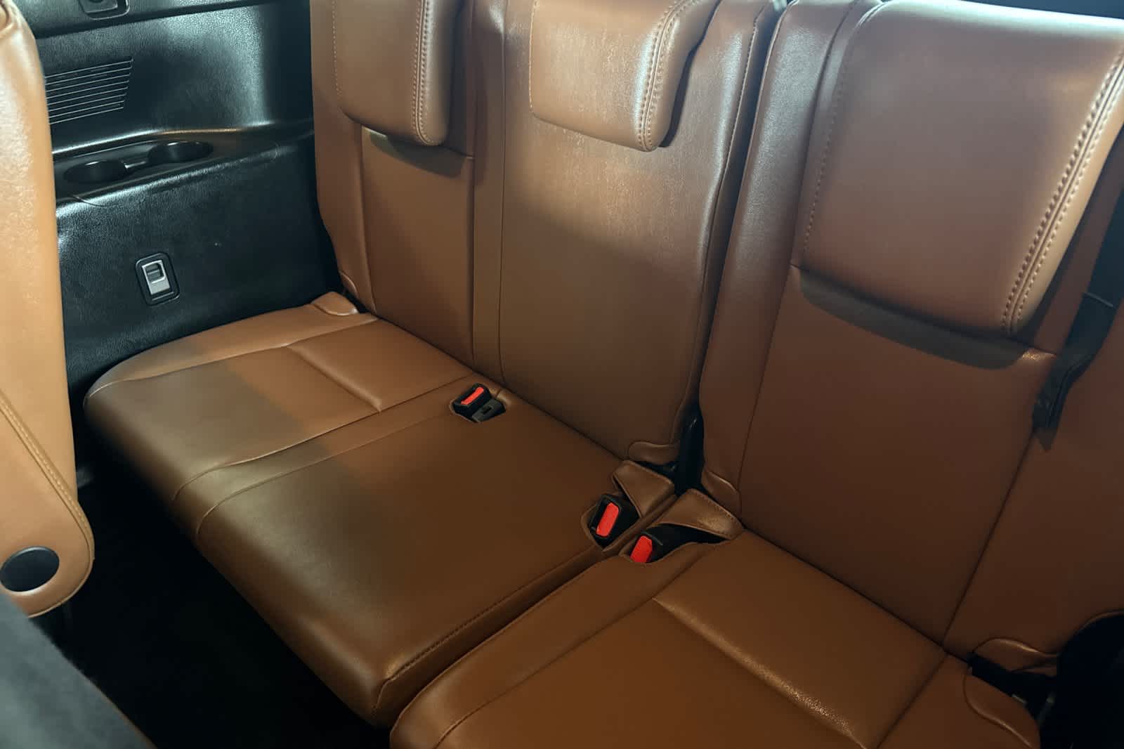 Thumbnail: 2017 Toyota Highlander - 16