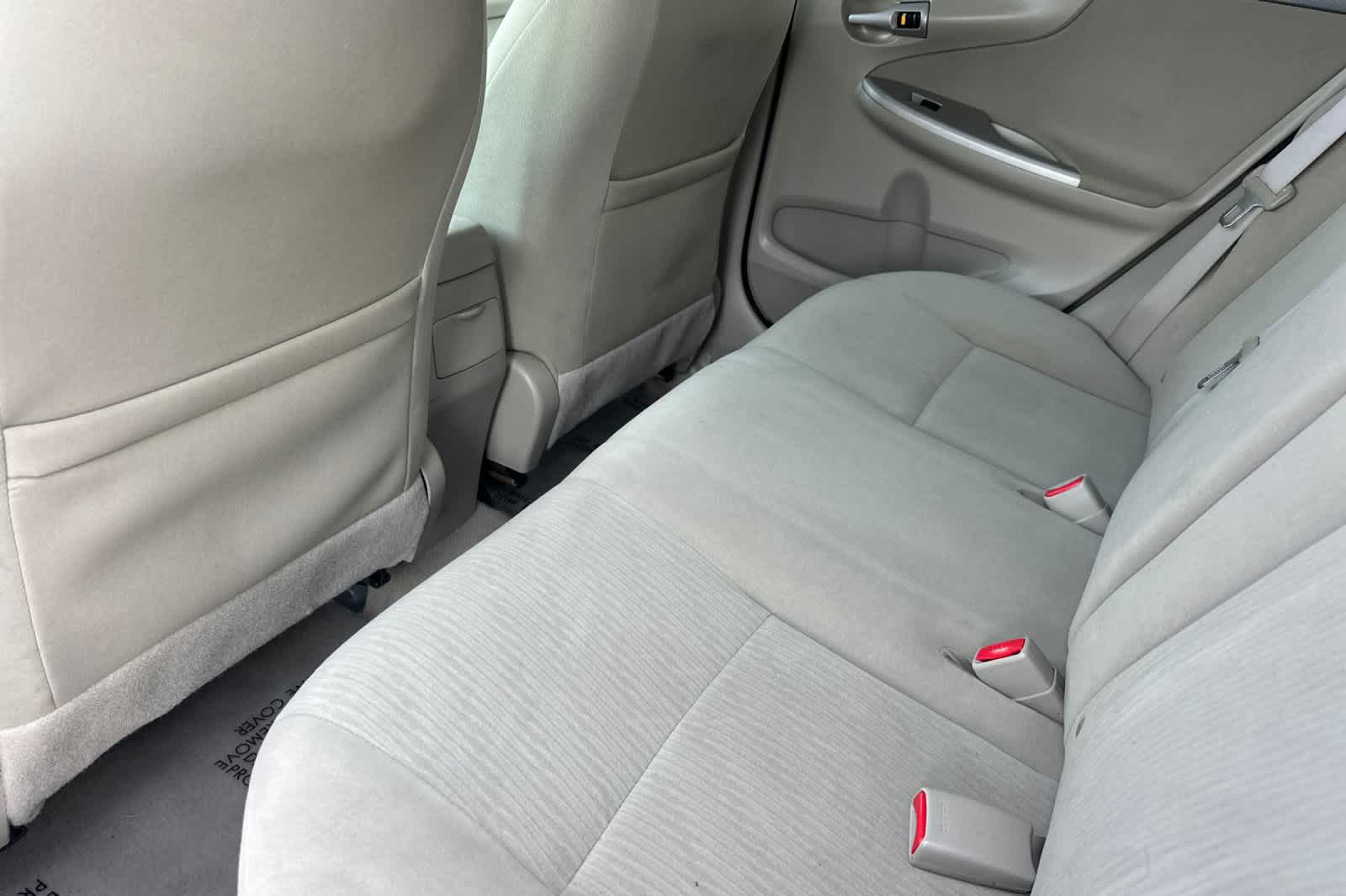 Thumbnail: 2010 Toyota Corolla - 4