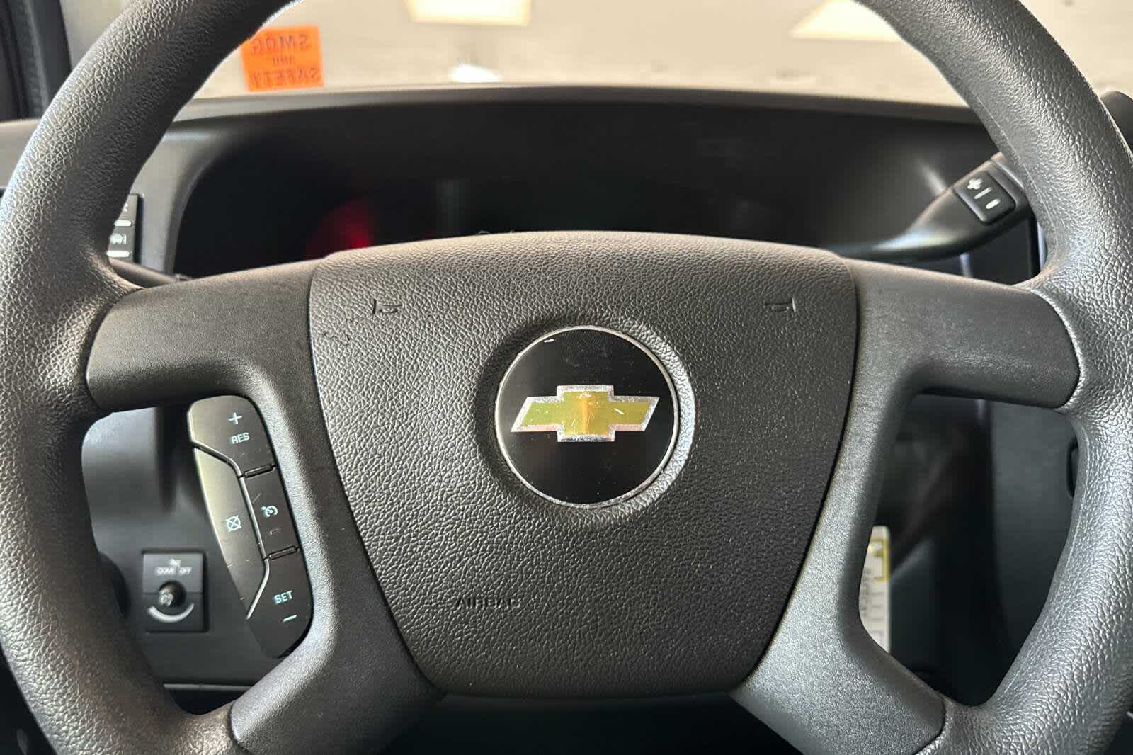 Thumbnail: 2017 Chevrolet Express - 24