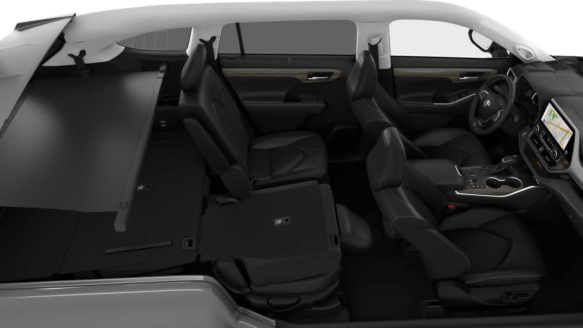 Thumbnail: 2026 Toyota Highlander - 22