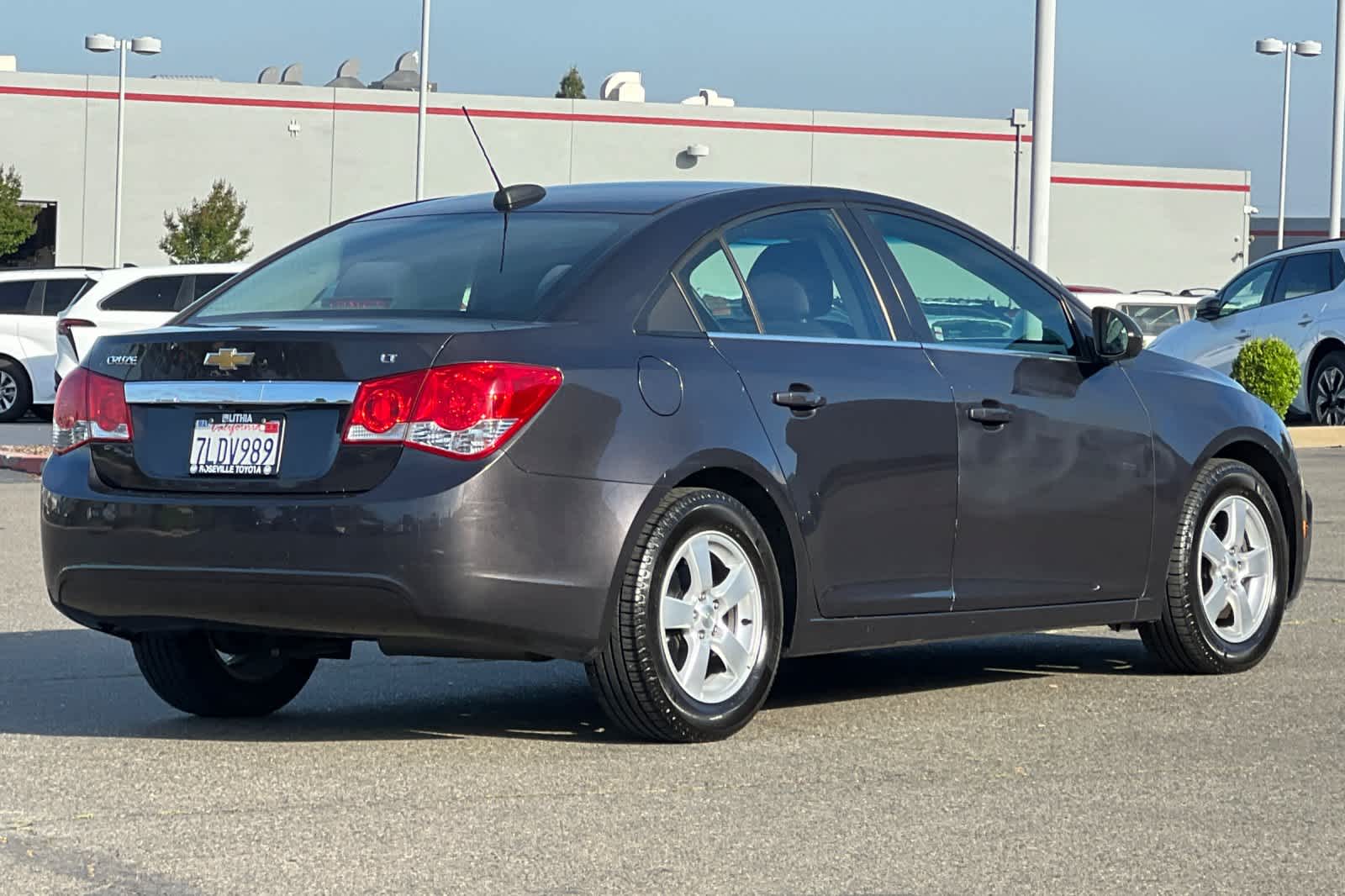 Thumbnail: 2015 Chevrolet Cruze - 2