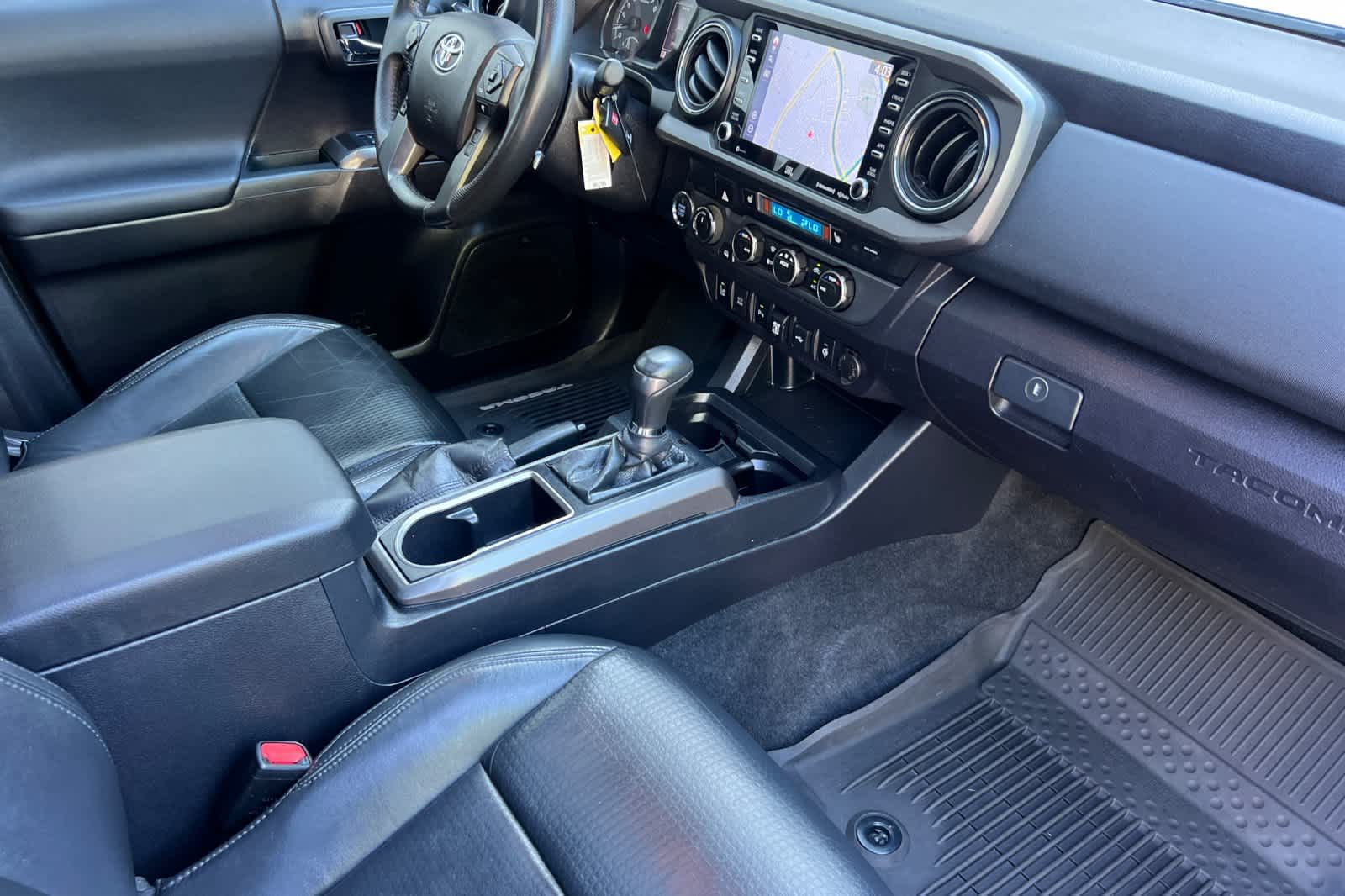 Thumbnail: 2021 Toyota Tacoma - 15