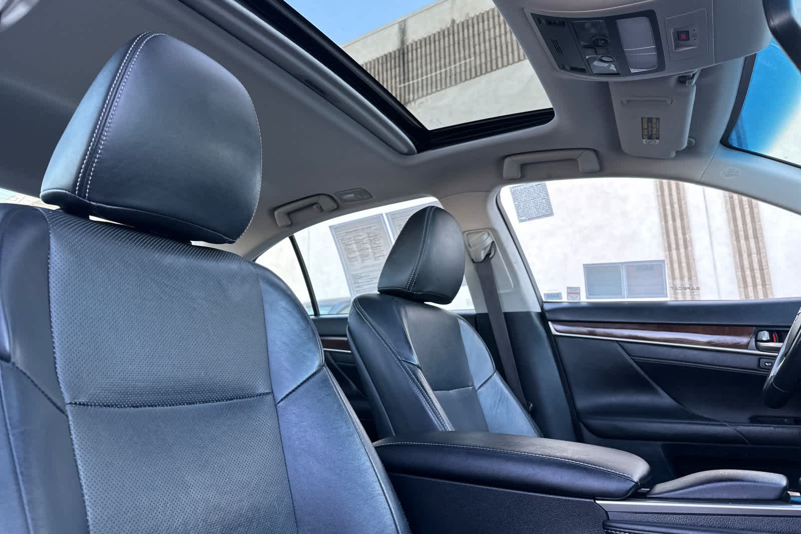 Thumbnail: 2015 Lexus GS - 17