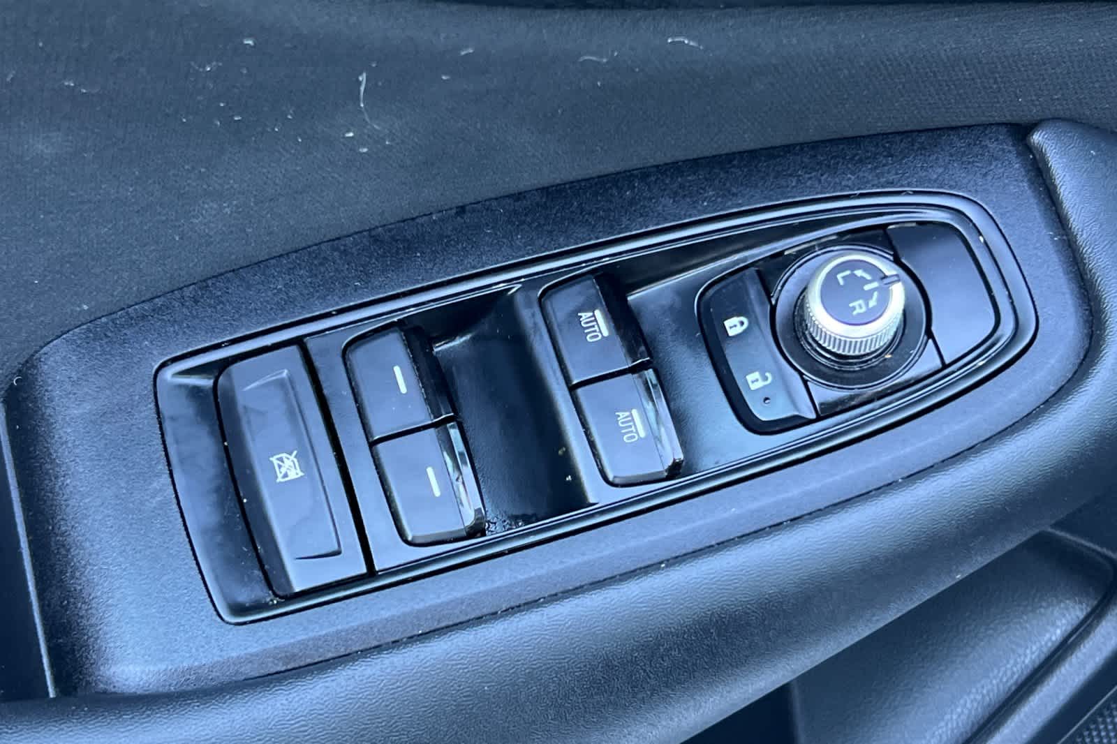 Thumbnail: 2023 Subaru Legacy - 13