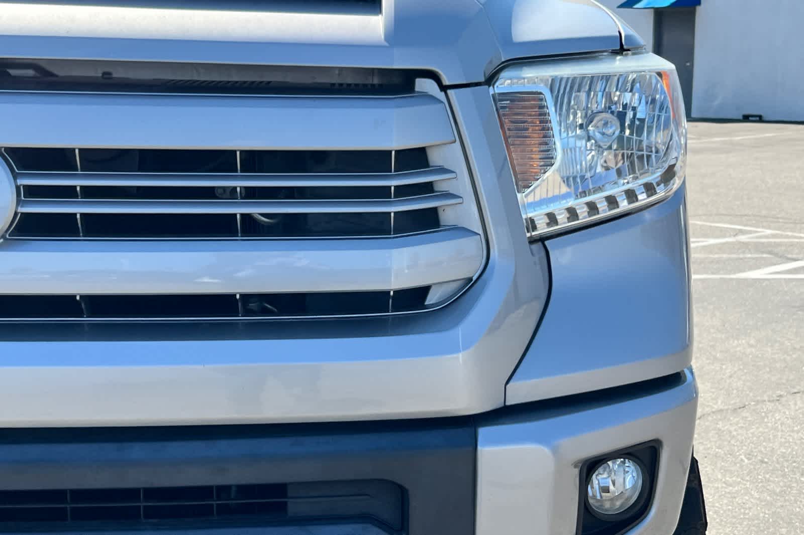Thumbnail: 2016 Toyota Tundra - 11
