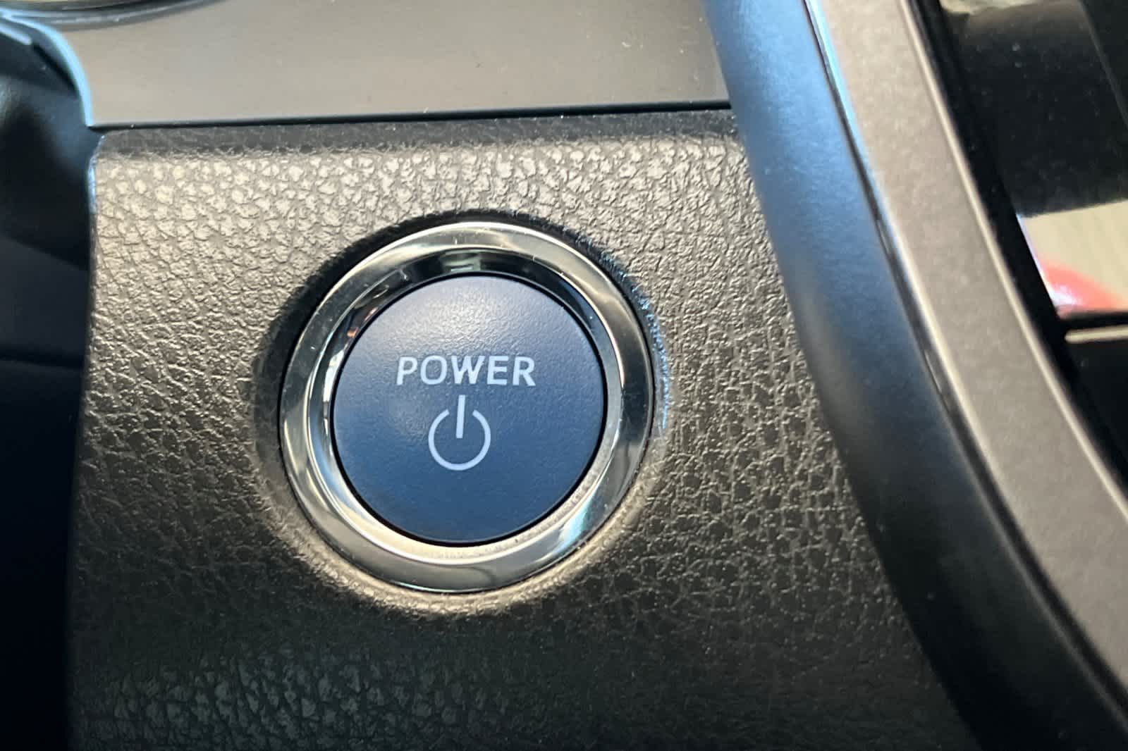 Thumbnail: 2023 Toyota Camry - 22