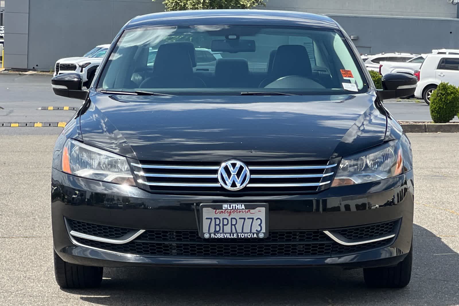 Thumbnail: 2013 Volkswagen Passat - 10