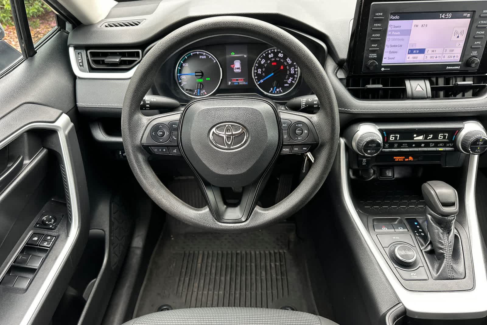 Thumbnail: 2022 Toyota RAV4 - 15