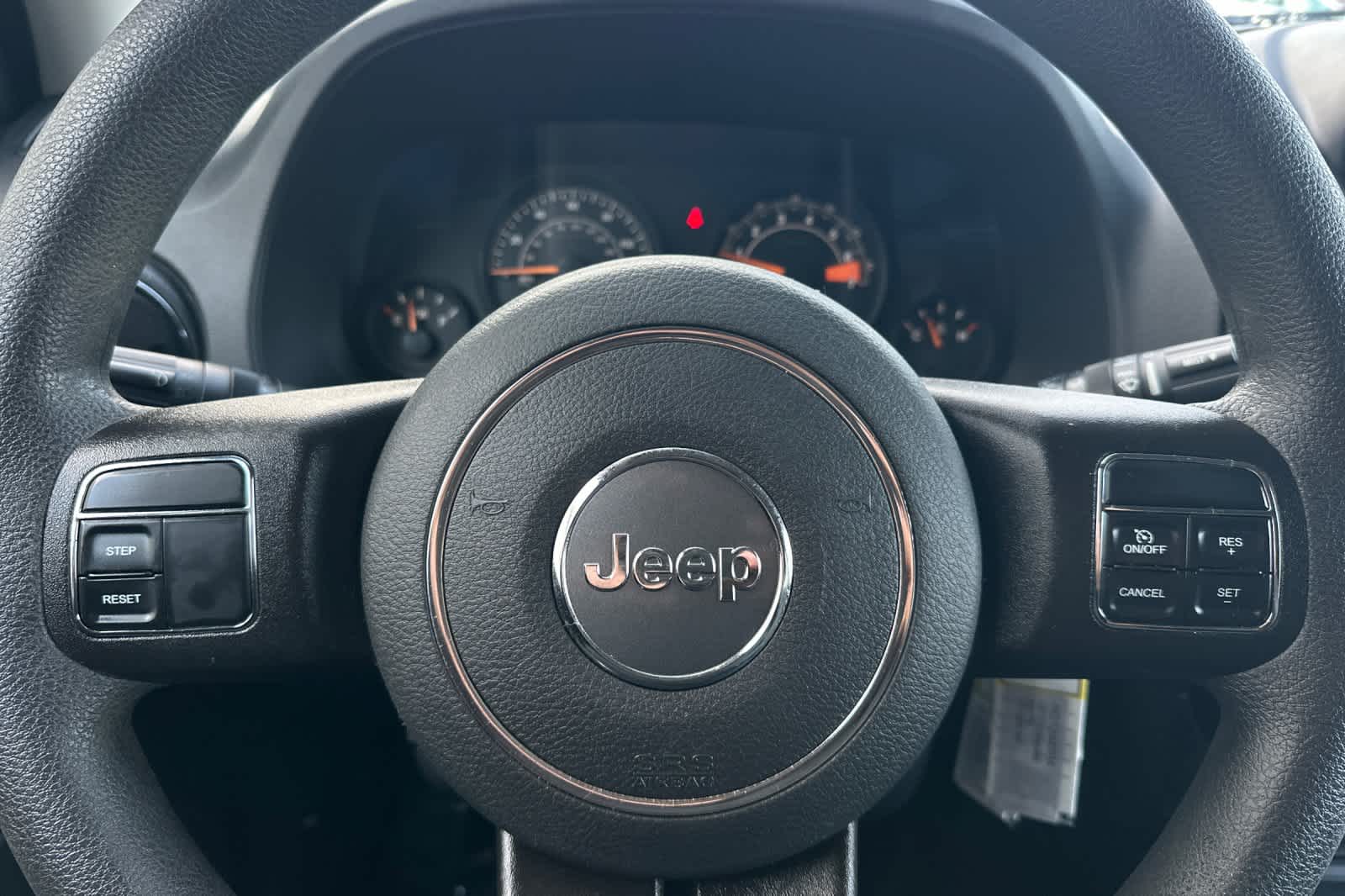 Thumbnail: 2017 Jeep Compass - 23