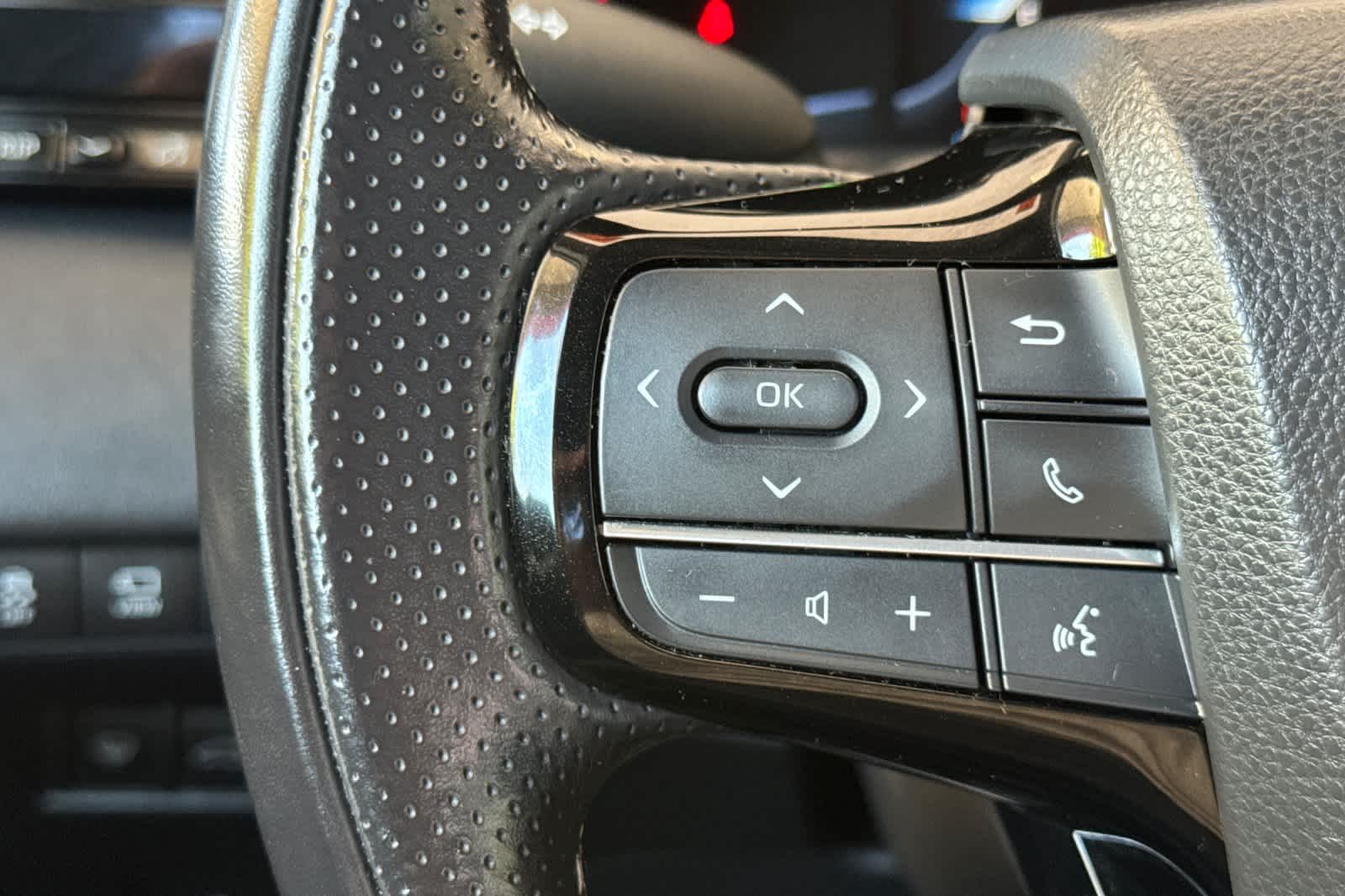 Thumbnail: 2021 Toyota Mirai - 26