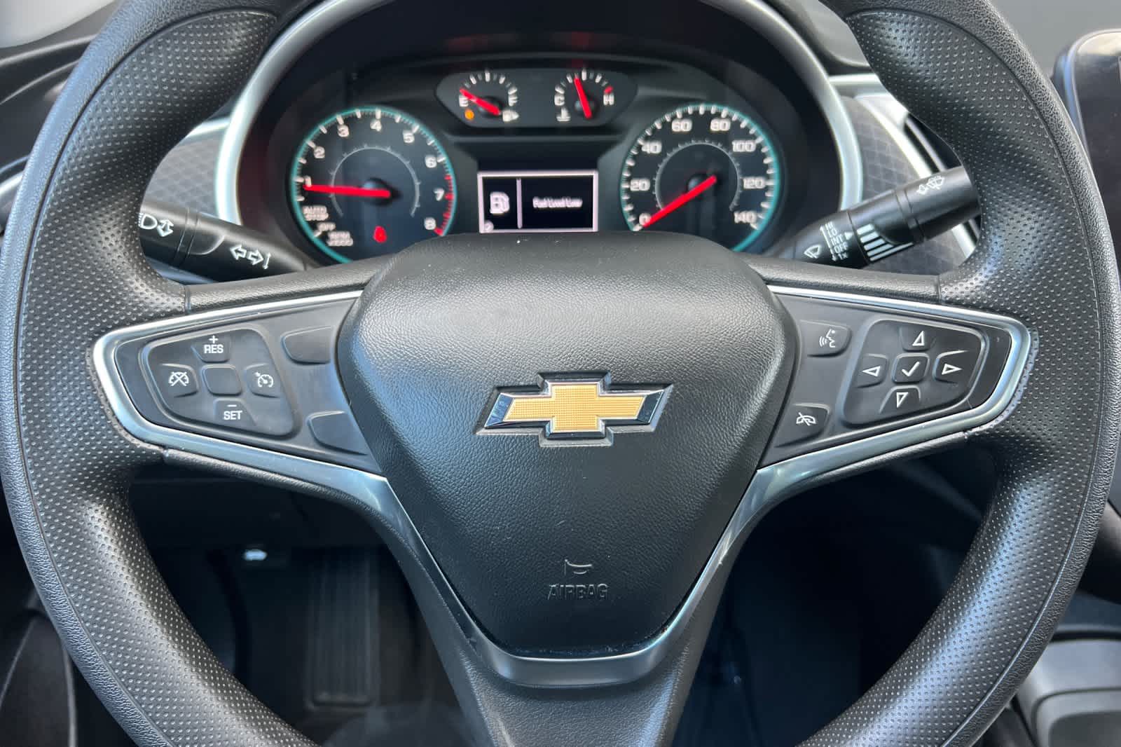 Thumbnail: 2021 Chevrolet Malibu - 23