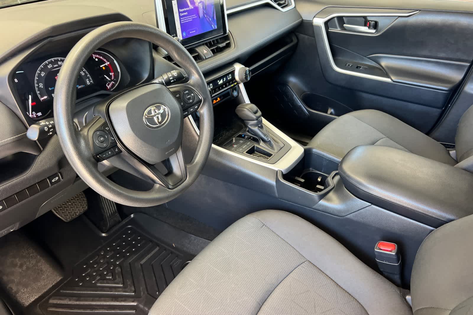 Thumbnail: 2024 Toyota RAV4 - 11