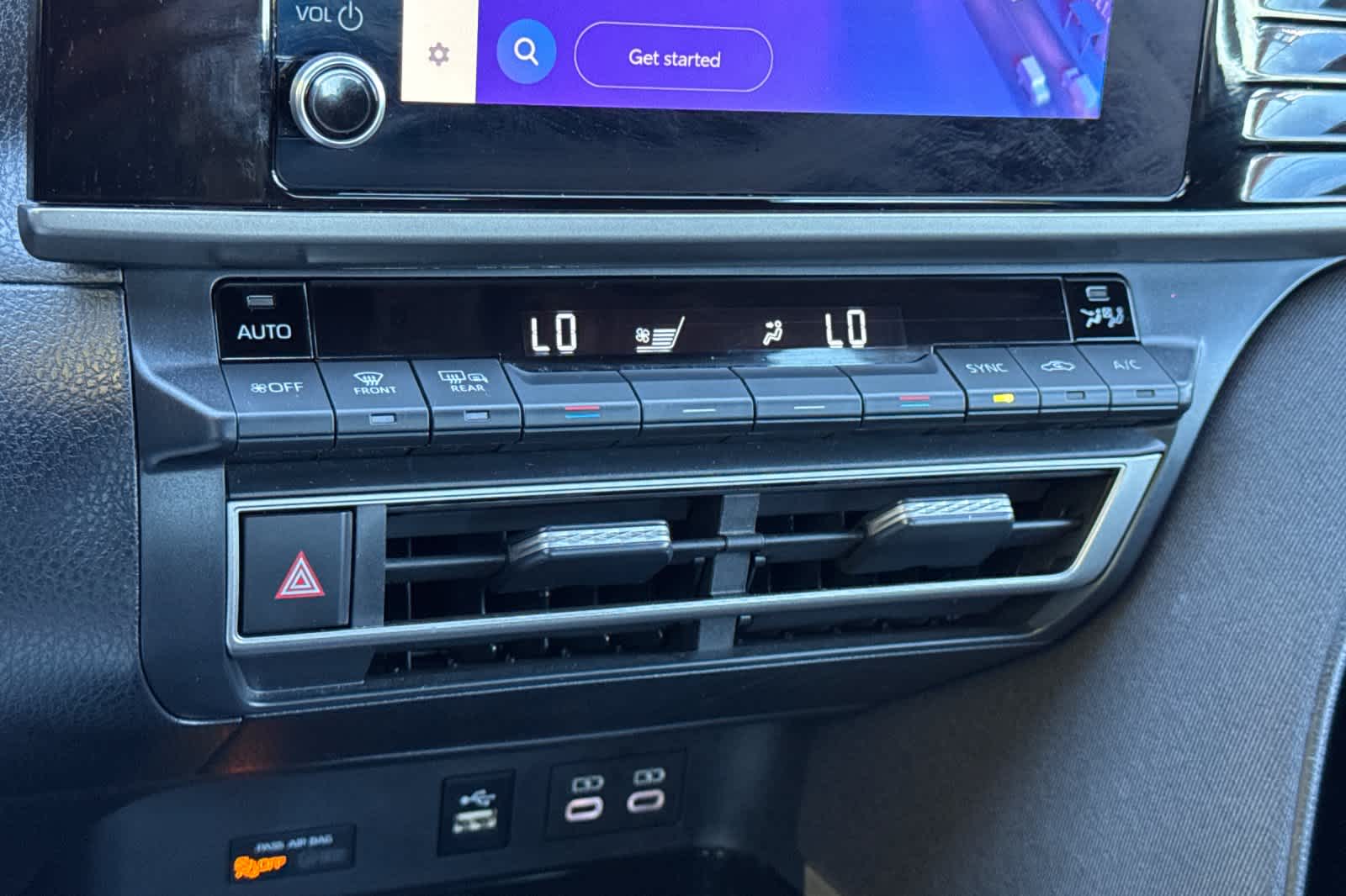 Thumbnail: 2025 Toyota Camry - 22