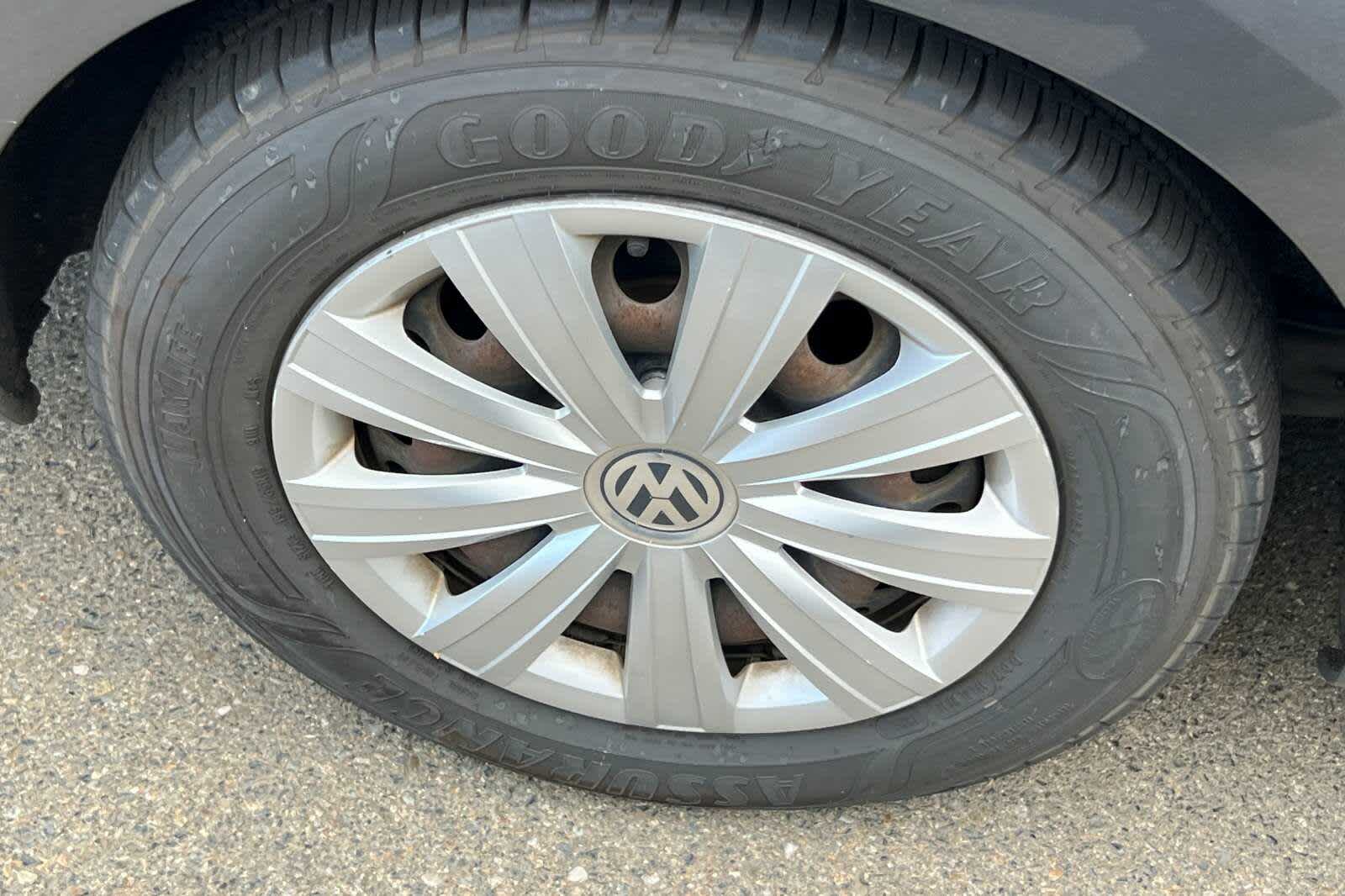 Thumbnail: 2014 Volkswagen Jetta - 13