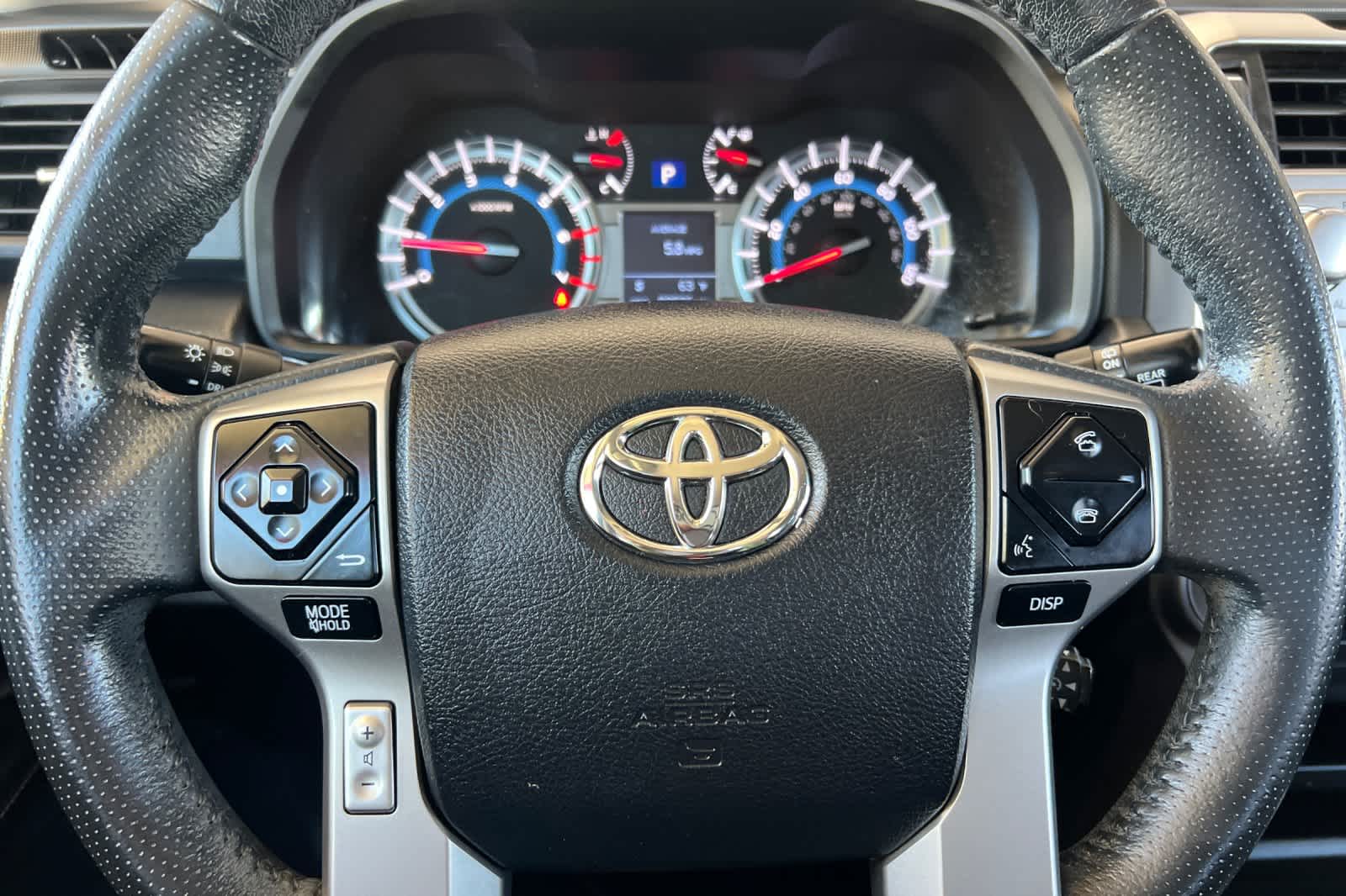 Thumbnail: 2018 Toyota 4Runner - 25