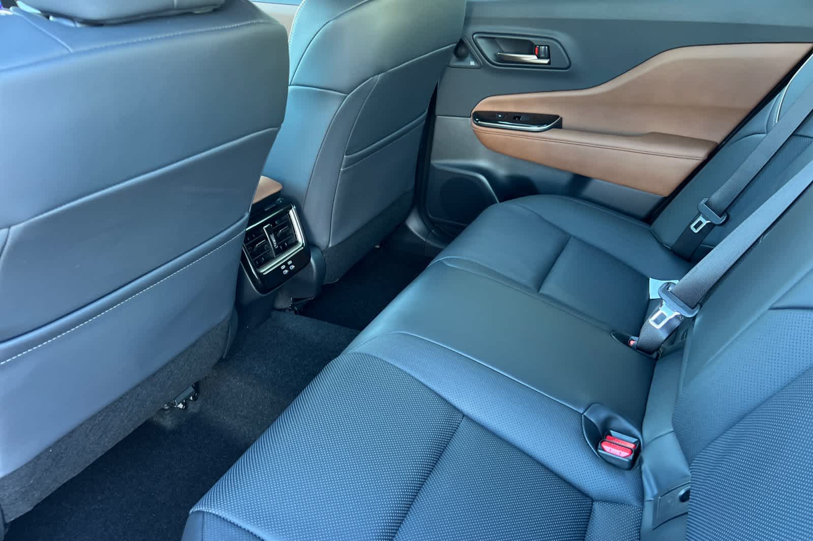 Thumbnail: 2026 Toyota Crown - 4