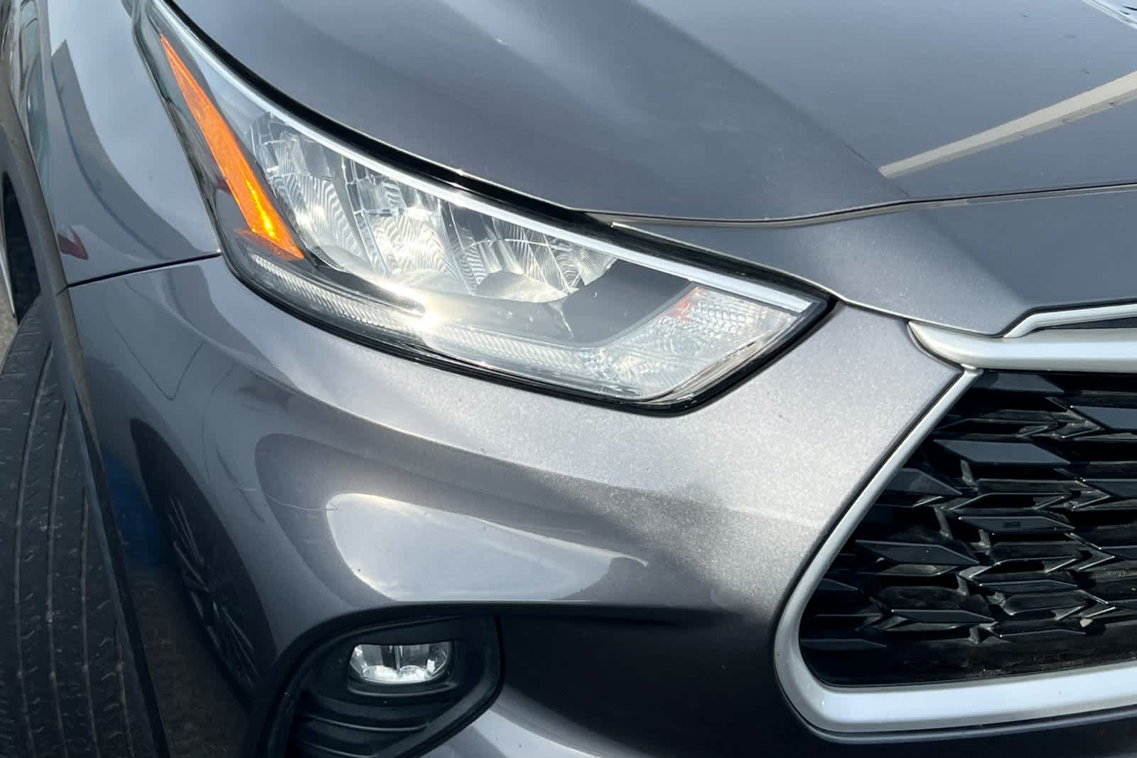 Thumbnail: 2020 Toyota Highlander - 8