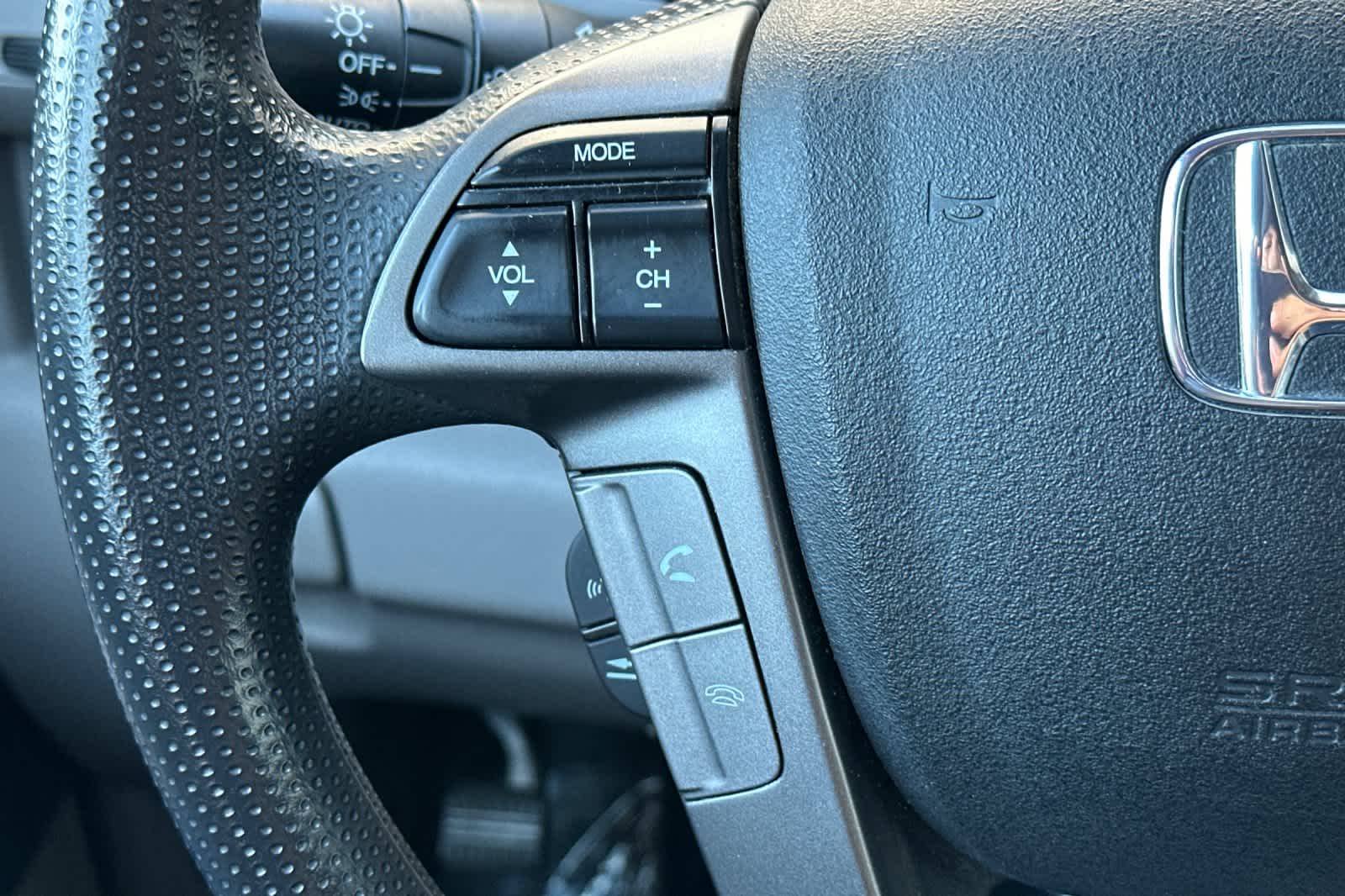 Thumbnail: 2015 Honda Pilot - 26