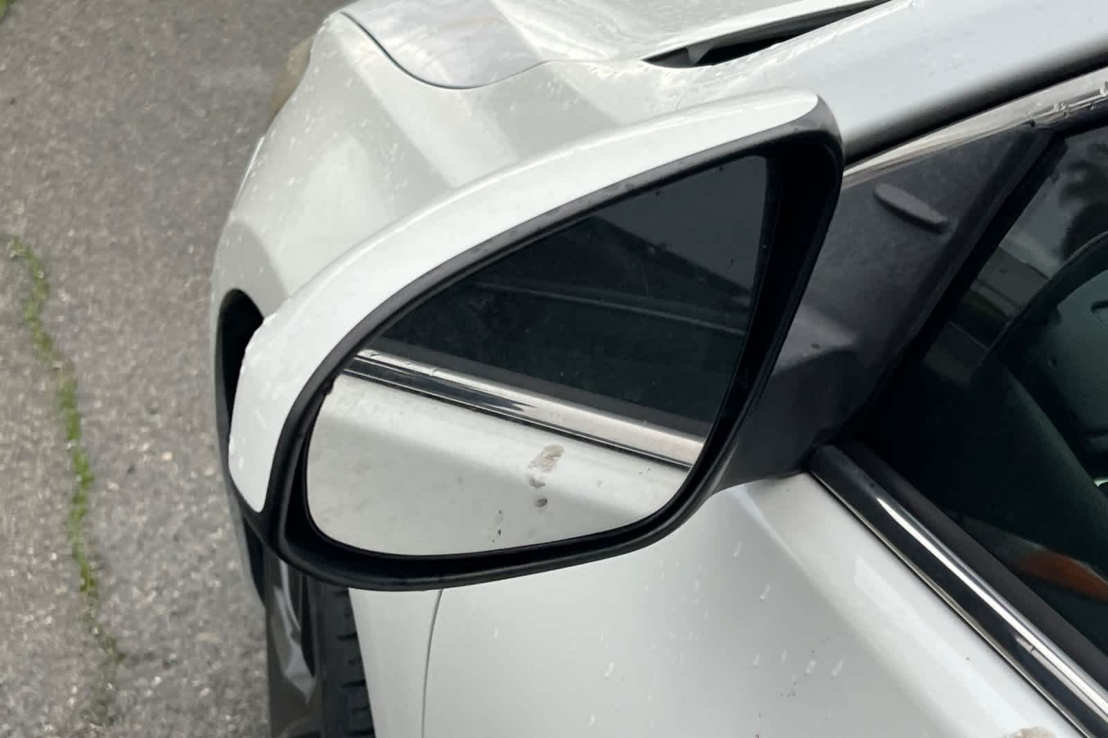 Thumbnail: 2017 Toyota Camry - 20