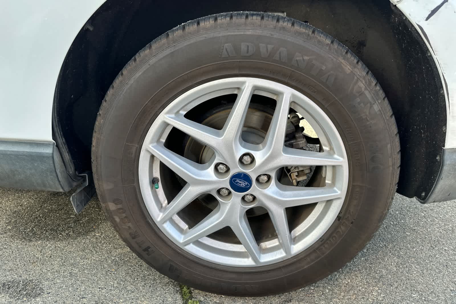 Thumbnail: 2021 Ford Edge - 18