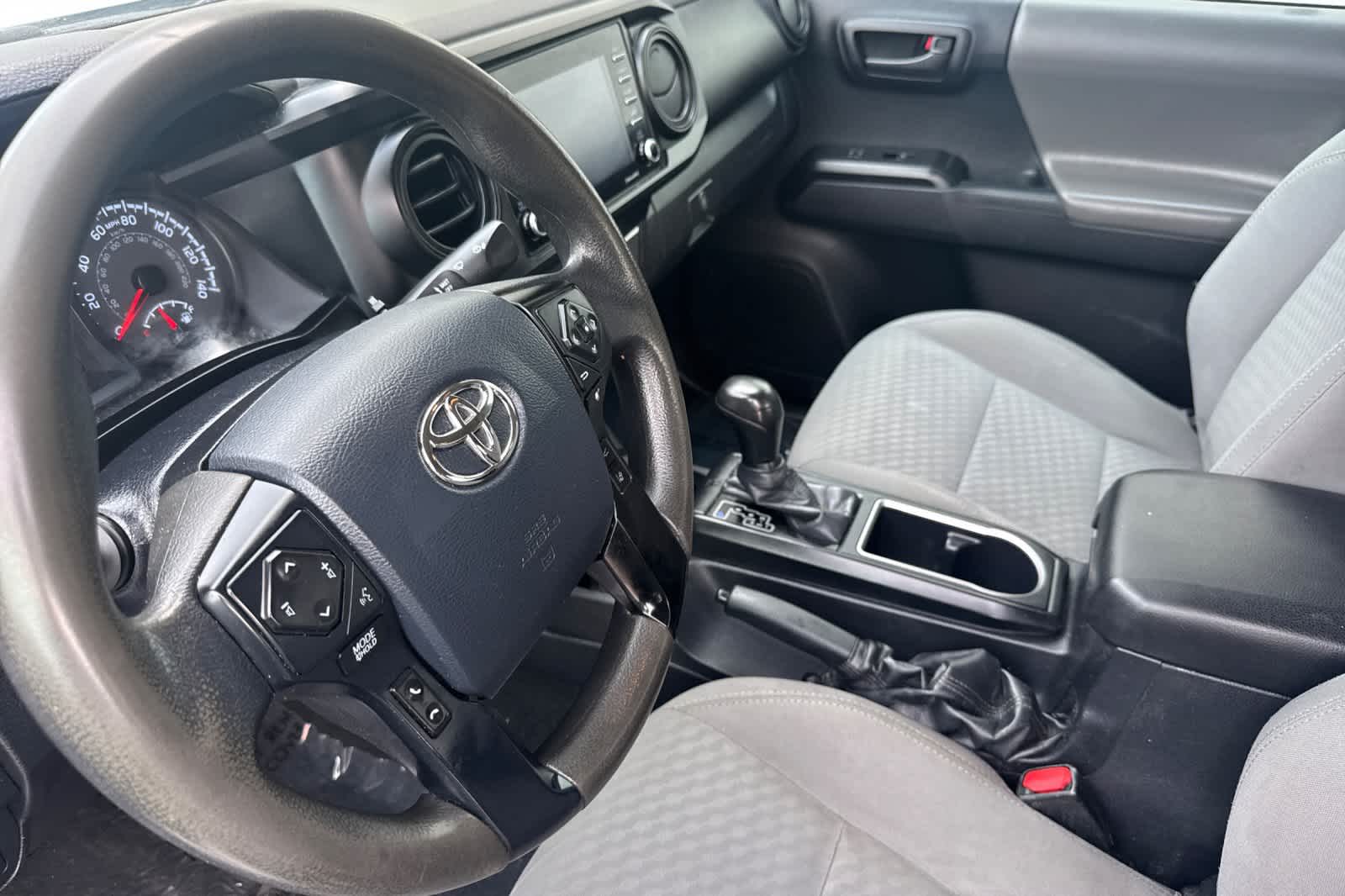 Thumbnail: 2020 Toyota Tacoma - 11