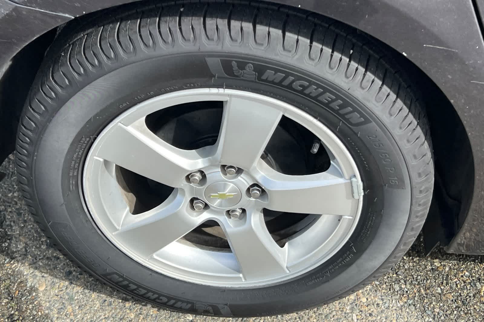 Thumbnail: 2015 Chevrolet Cruze - 14