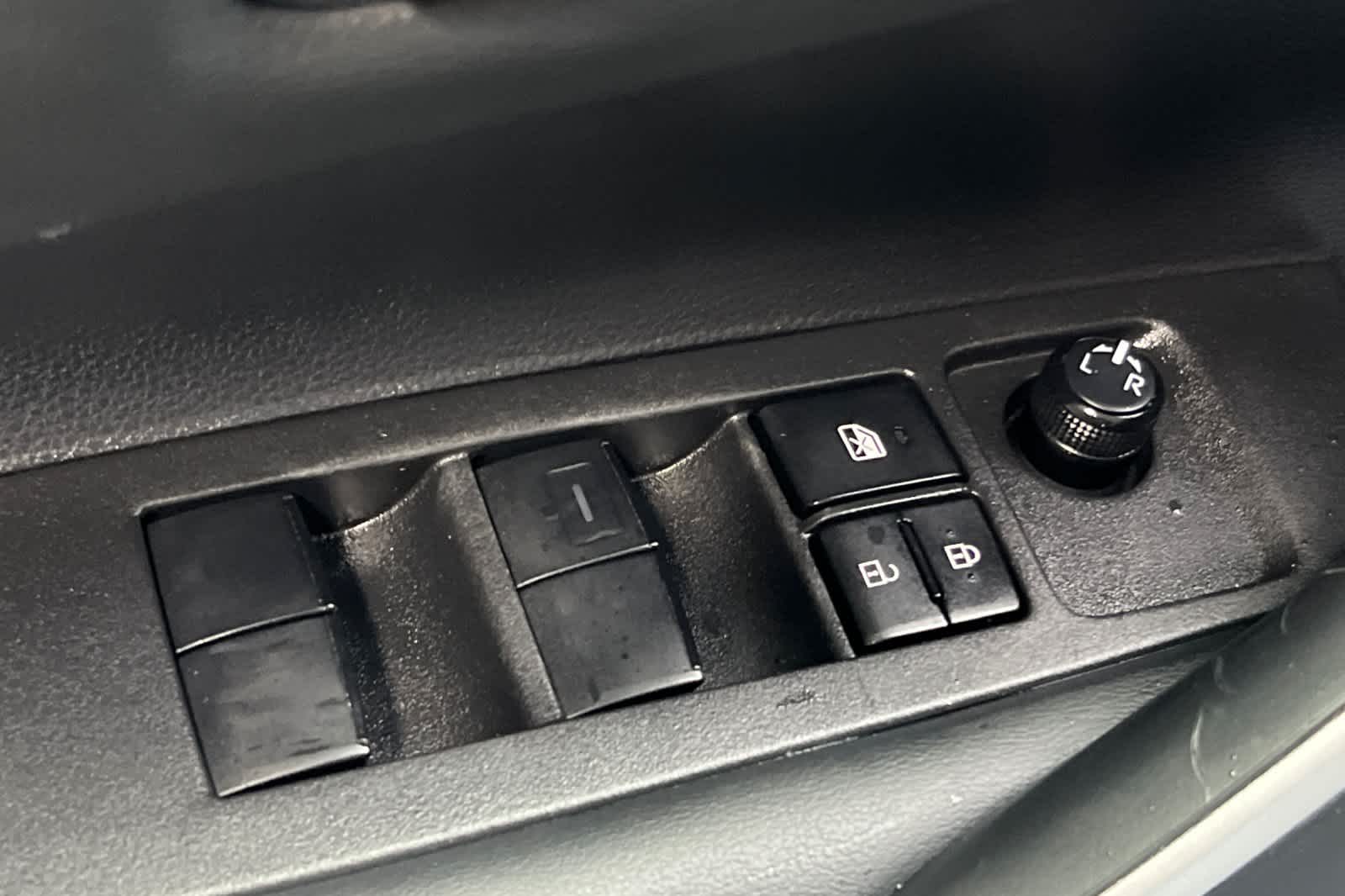 Thumbnail: 2023 Toyota Corolla - 13