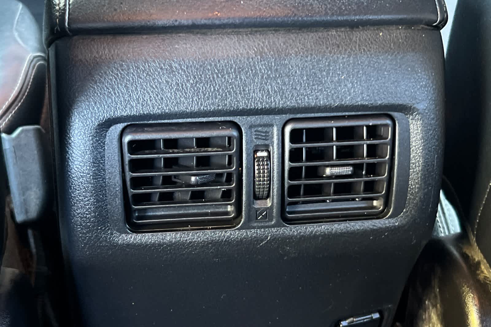 Thumbnail: 2018 Toyota 4Runner - 14