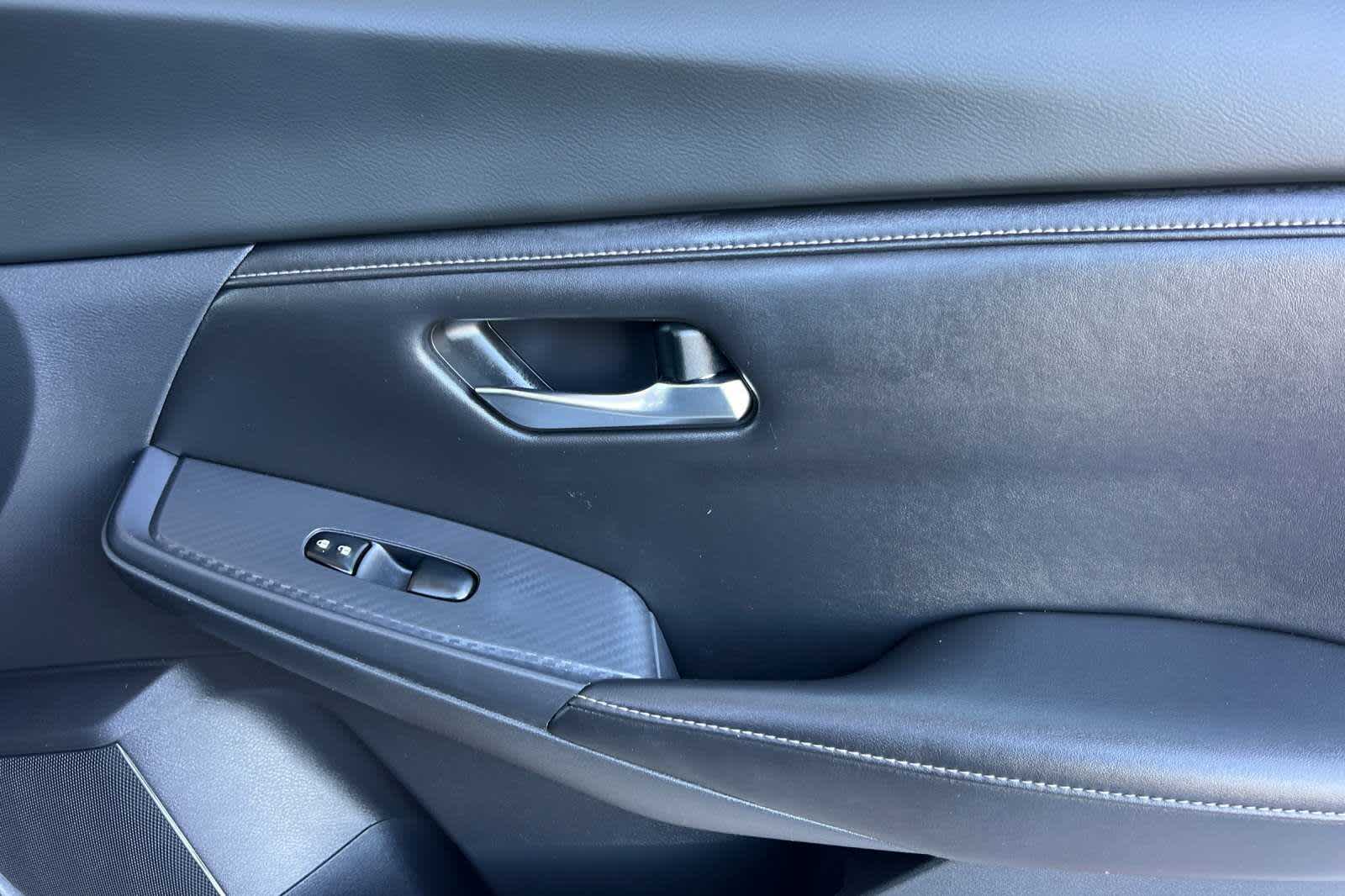 Thumbnail: 2022 Nissan Sentra - 17