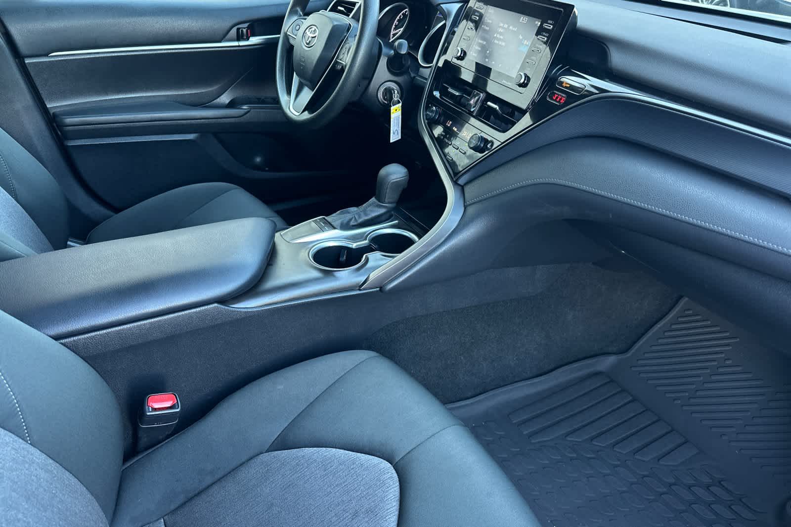 Thumbnail: 2023 Toyota Camry - 16