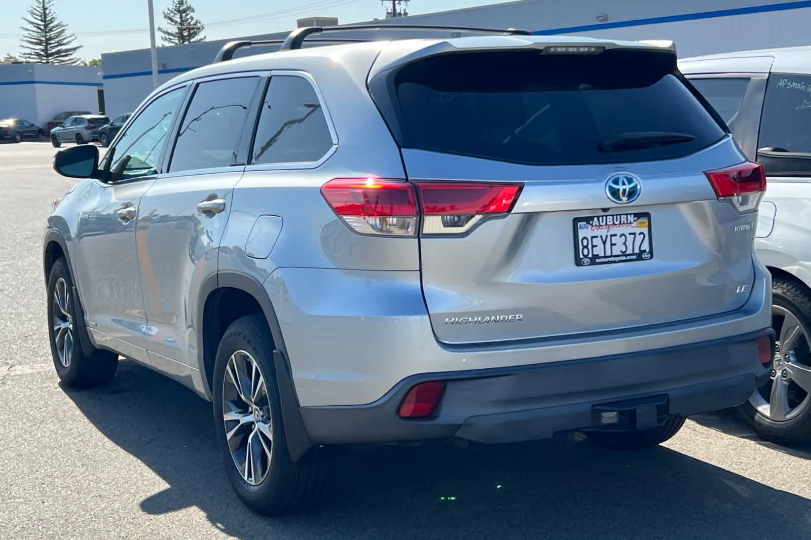 Thumbnail: 2018 Toyota Highlander - 4